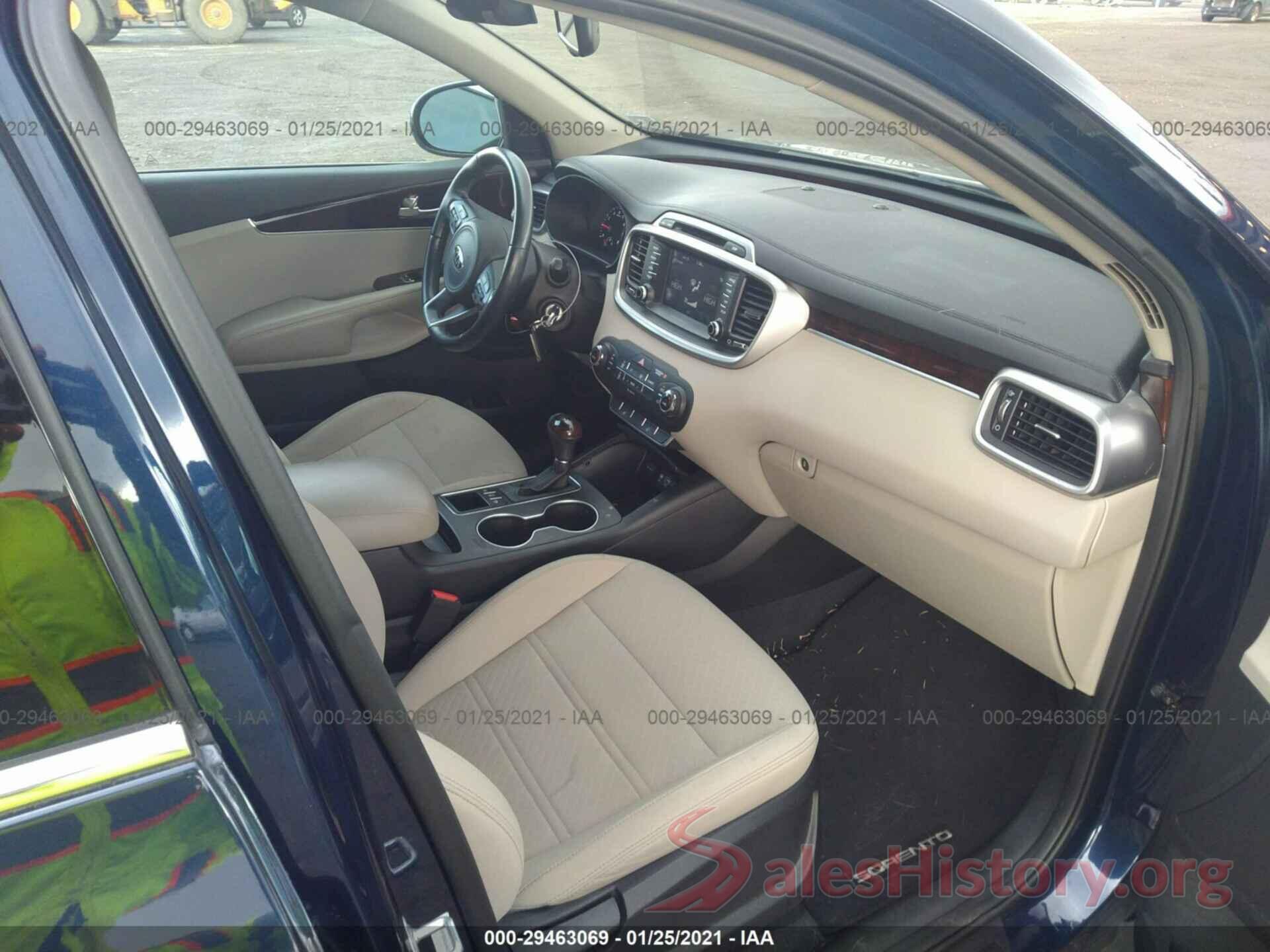 5XYPGDA36HG210036 2017 KIA SORENTO