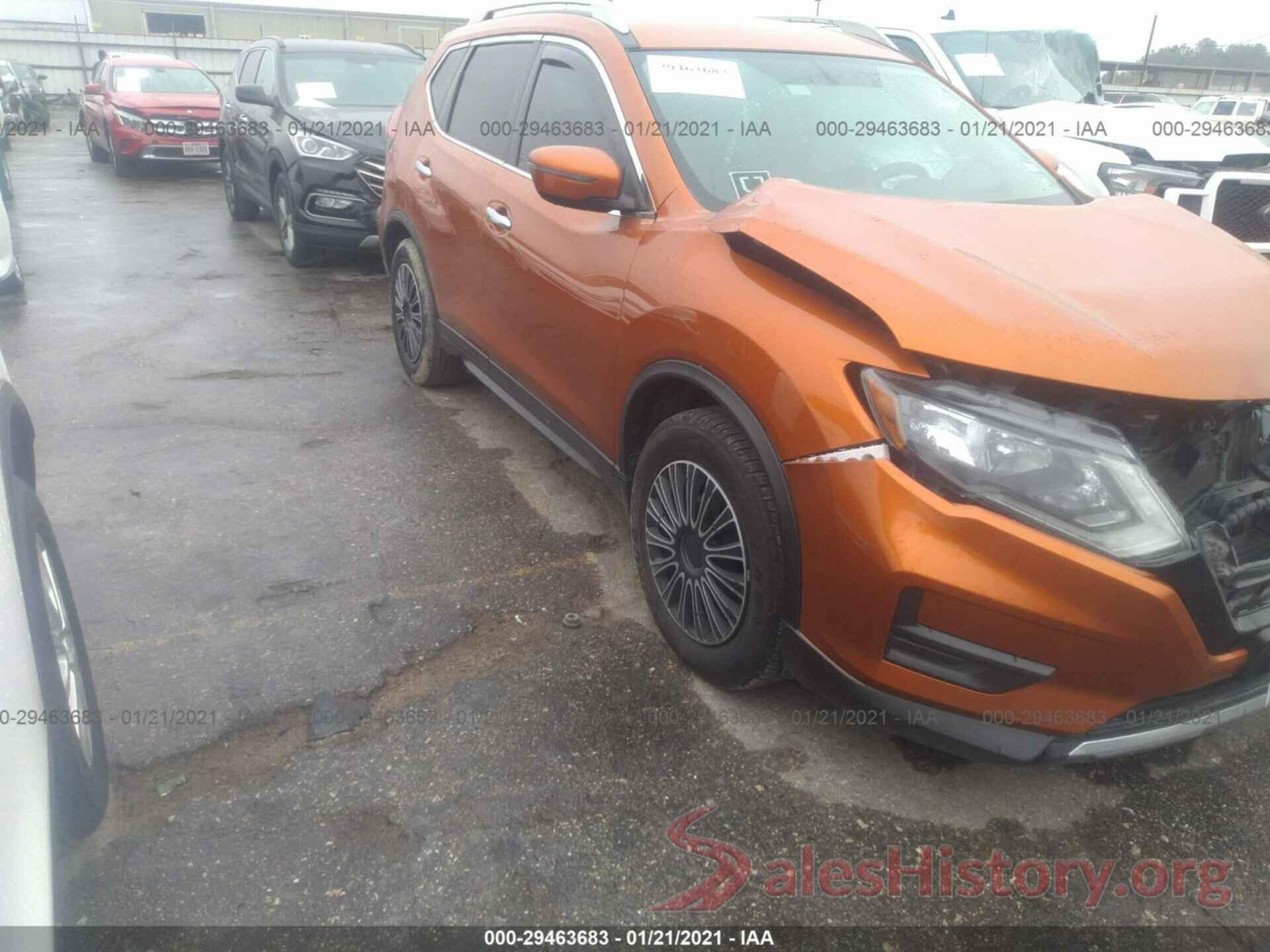 5N1AT2MT5HC820026 2017 NISSAN ROGUE