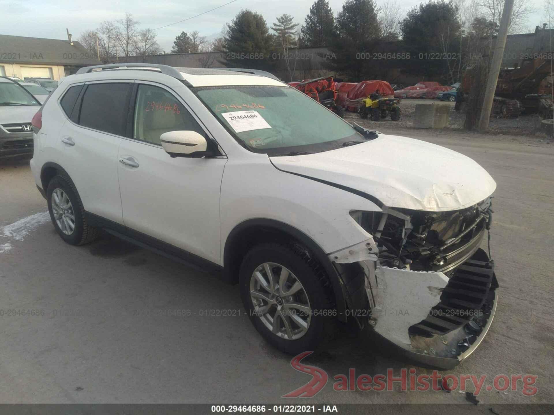 5N1AT2MV3HC740290 2017 NISSAN ROGUE