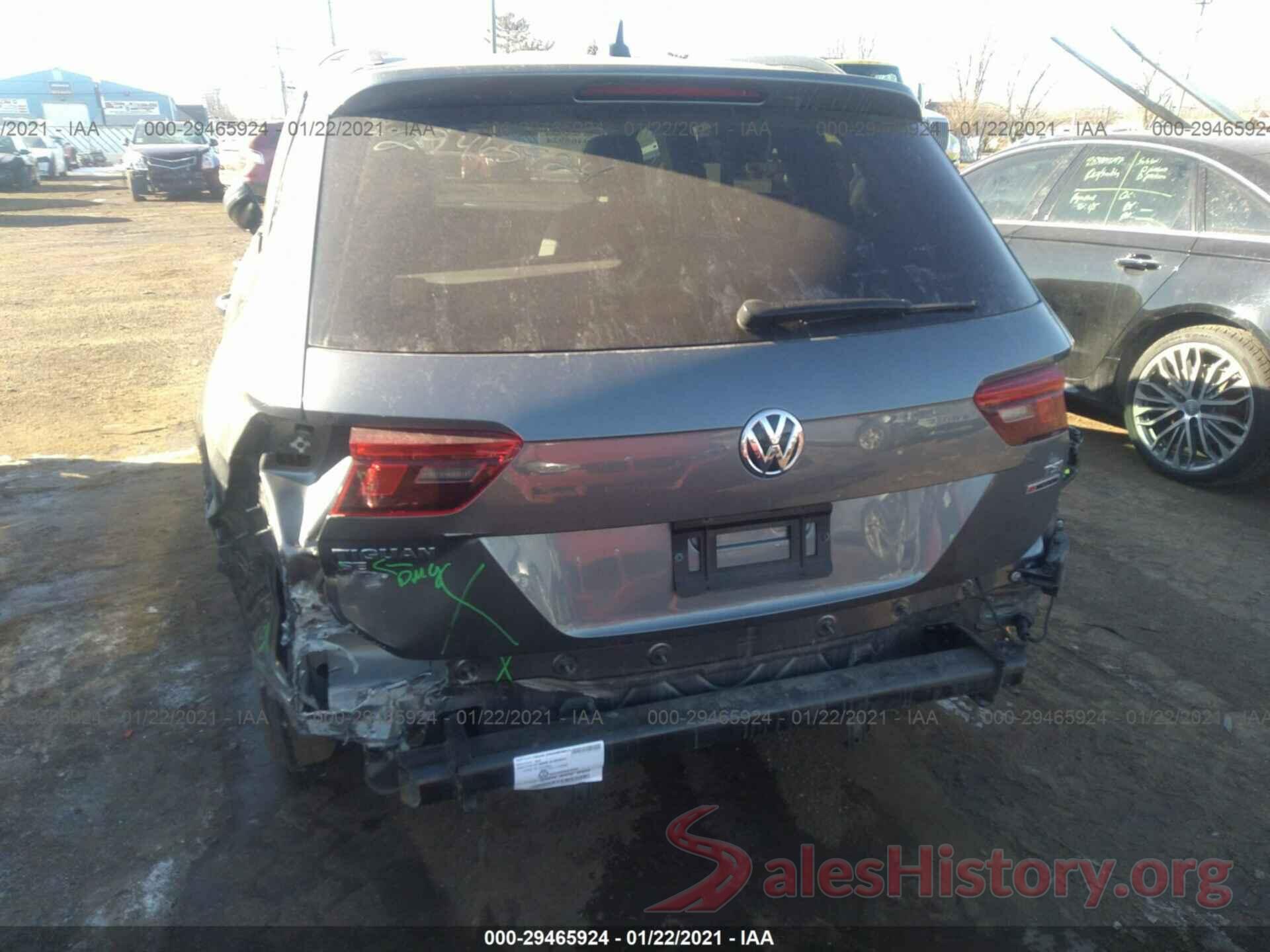 3VV2B7AX0JM050498 2018 VOLKSWAGEN TIGUAN