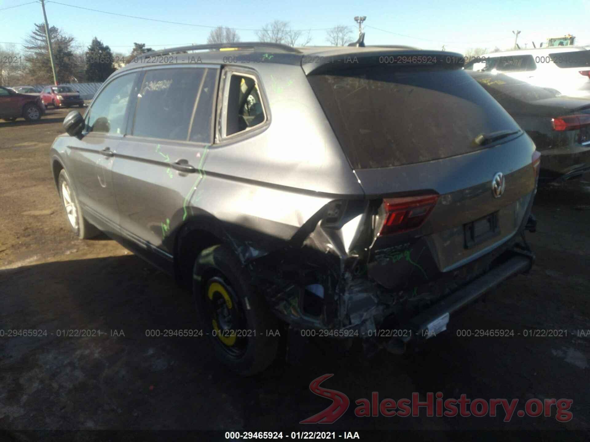 3VV2B7AX0JM050498 2018 VOLKSWAGEN TIGUAN