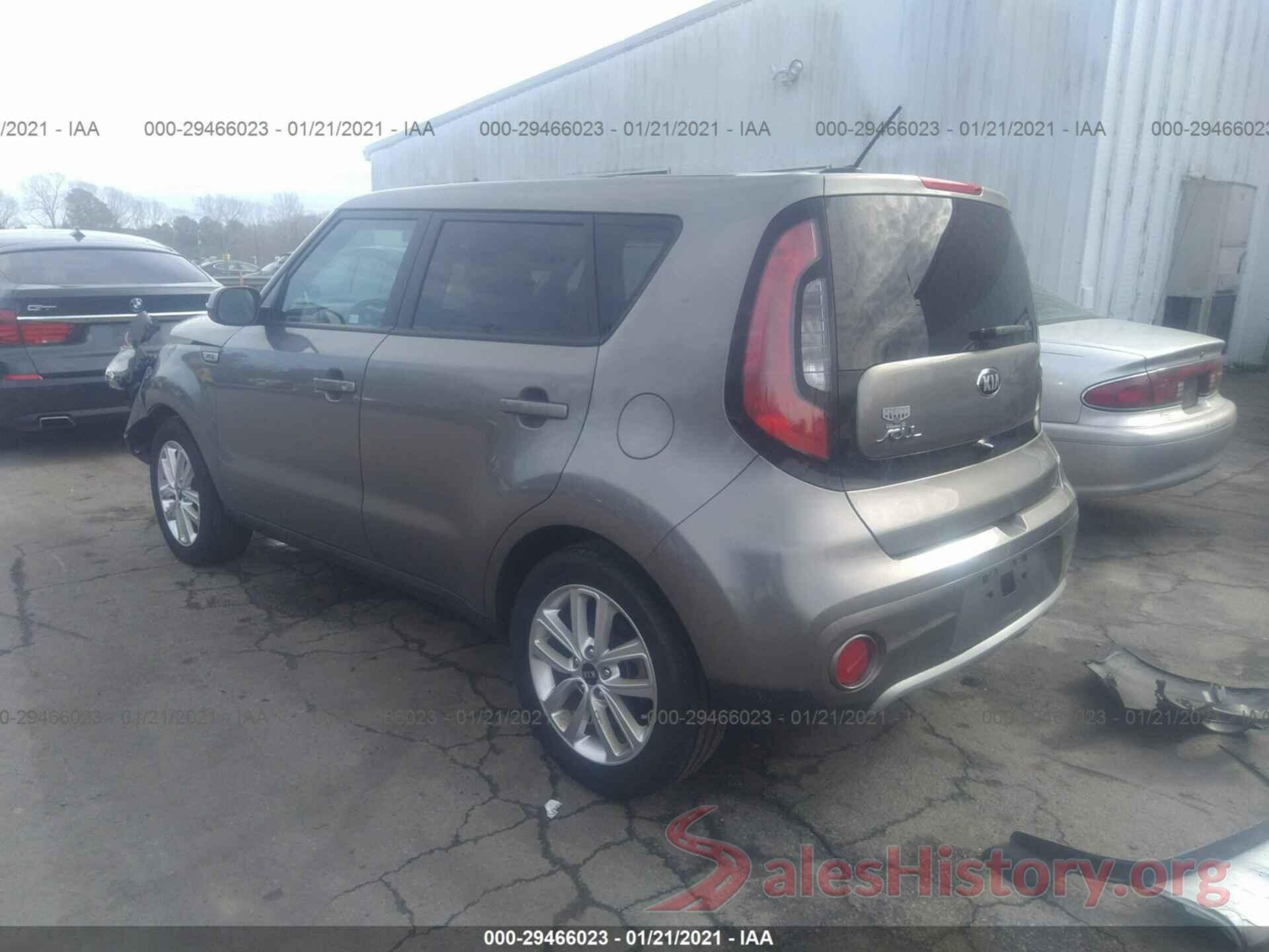 KNDJP3A52J7523458 2018 KIA SOUL