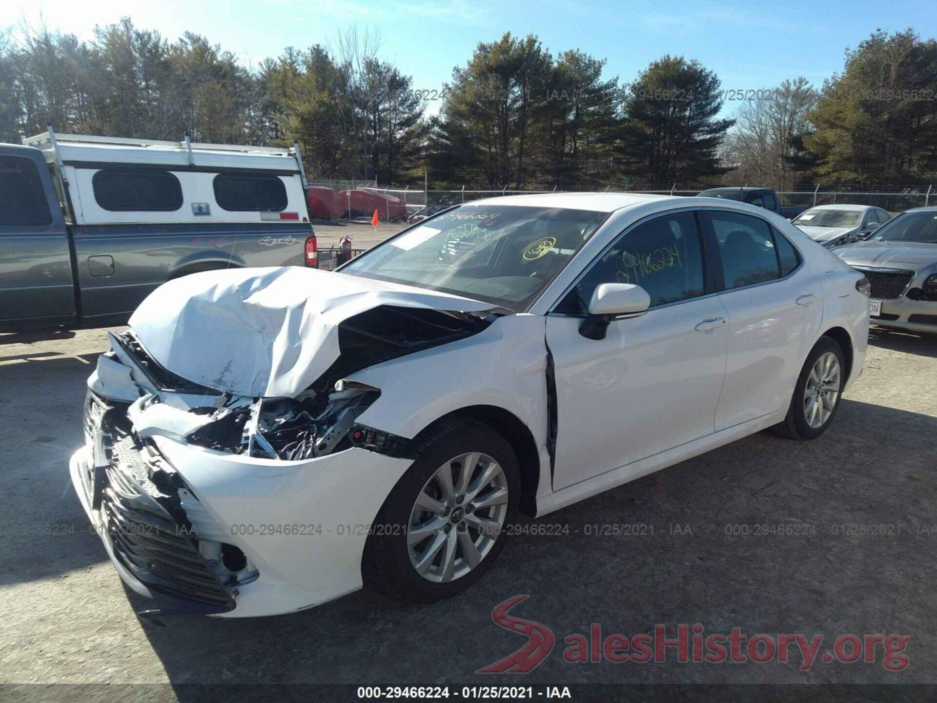 4T1B11HK1JU056102 2018 TOYOTA CAMRY