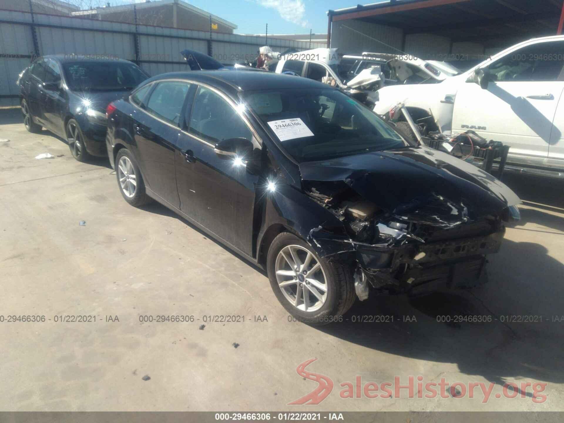 1FADP3F26JL240621 2018 FORD FOCUS