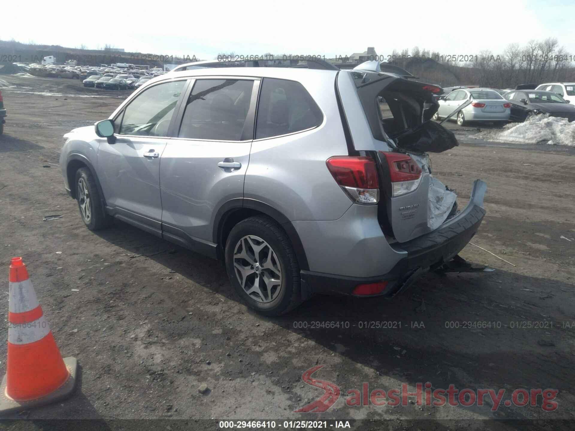 JF2SKAEC7KH526093 2019 SUBARU FORESTER