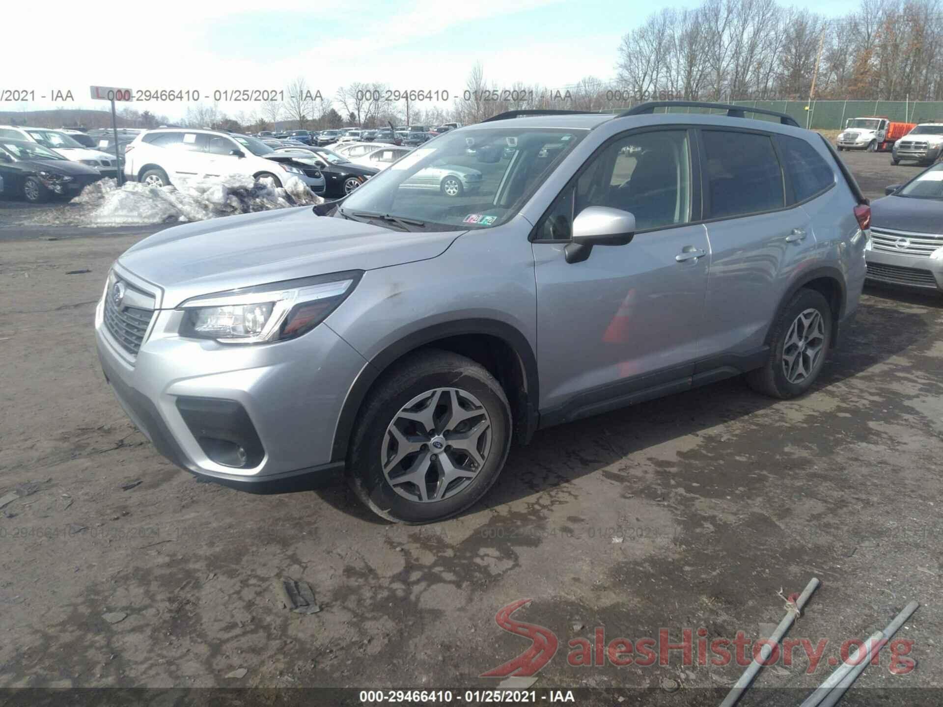 JF2SKAEC7KH526093 2019 SUBARU FORESTER