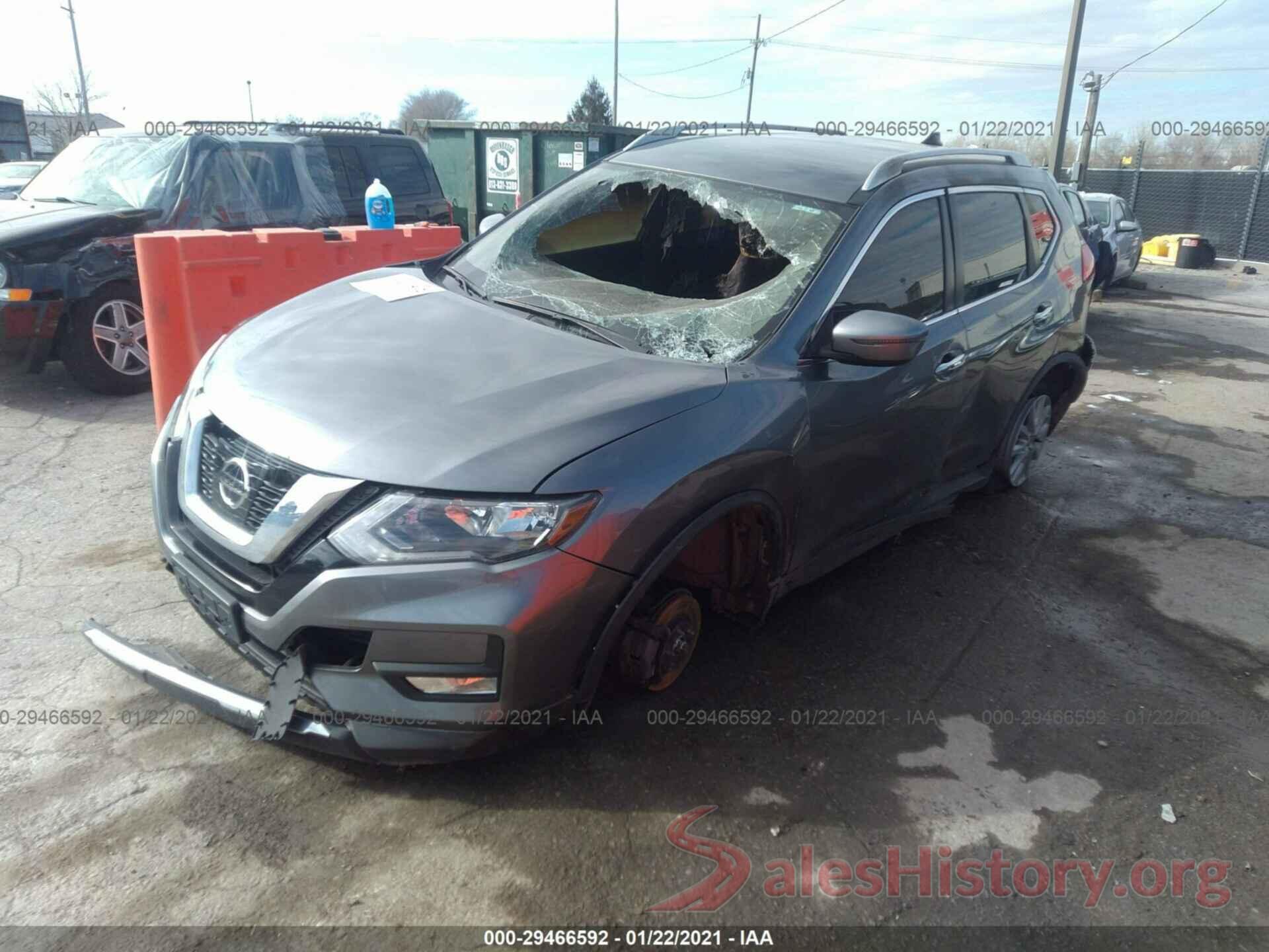 KNMAT2MT1HP610066 2017 NISSAN ROGUE