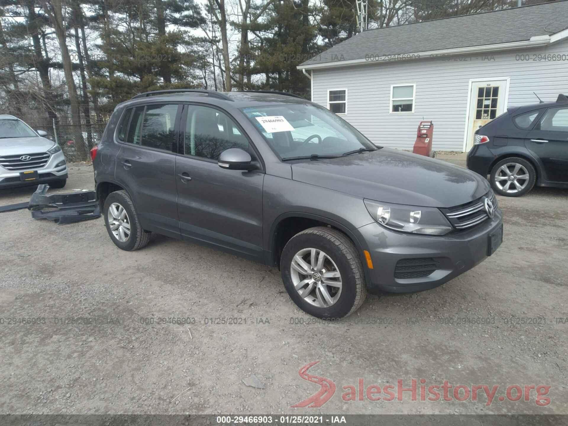 WVGAV7AX6GW612975 2016 VOLKSWAGEN TIGUAN