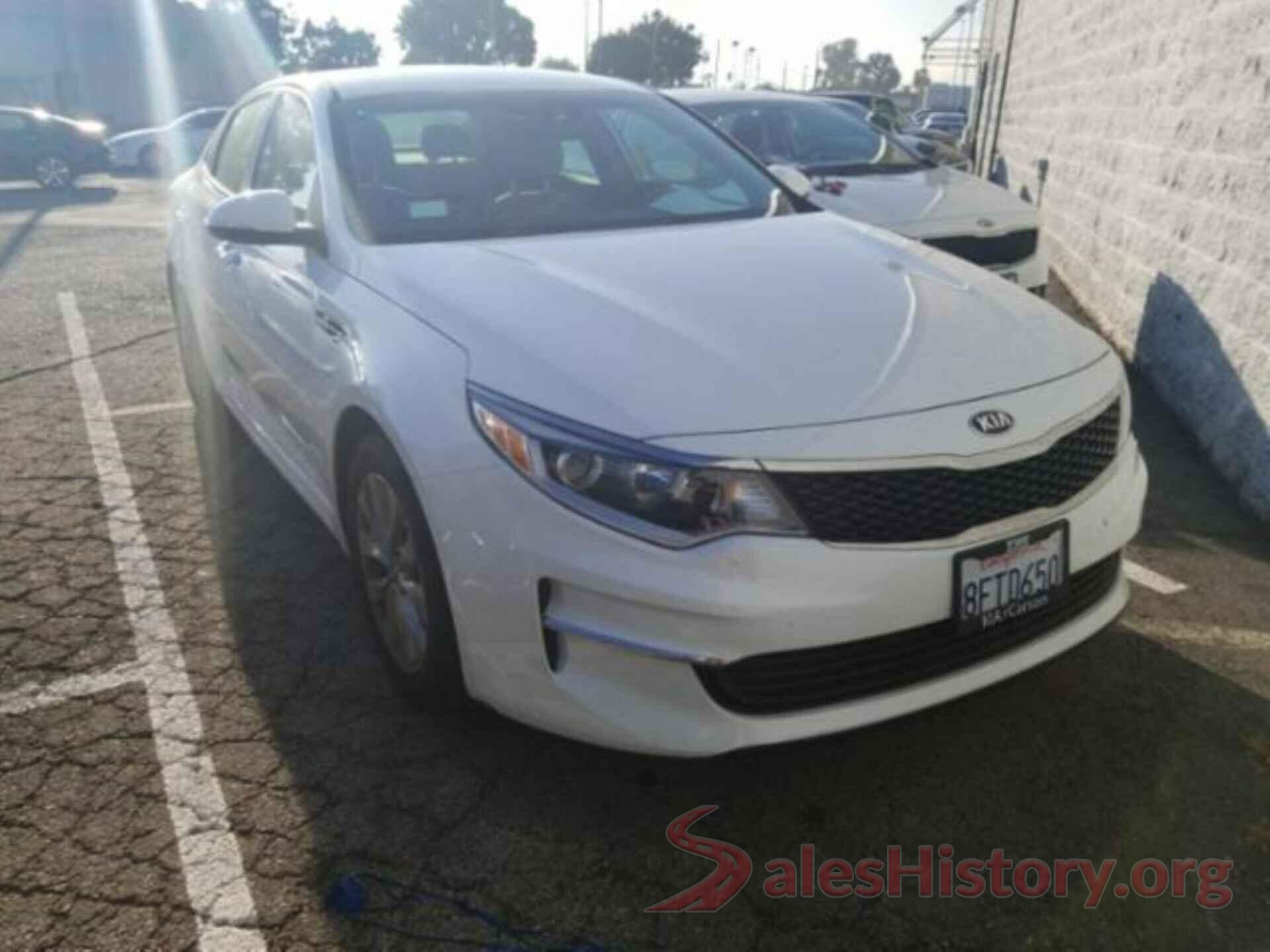 5XXGT4L39JG265907 2018 KIA OPTIMA