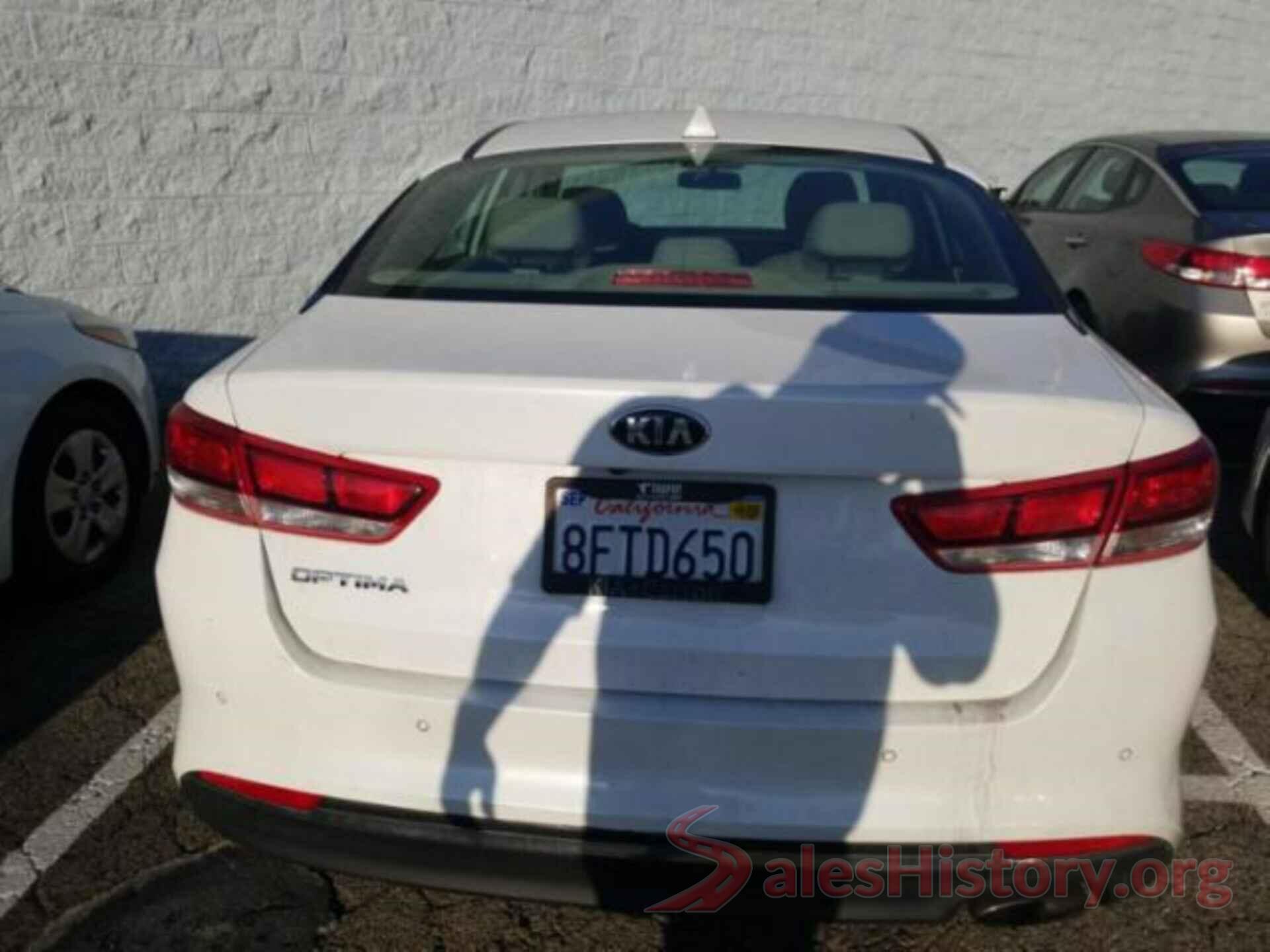 5XXGT4L39JG265907 2018 KIA OPTIMA