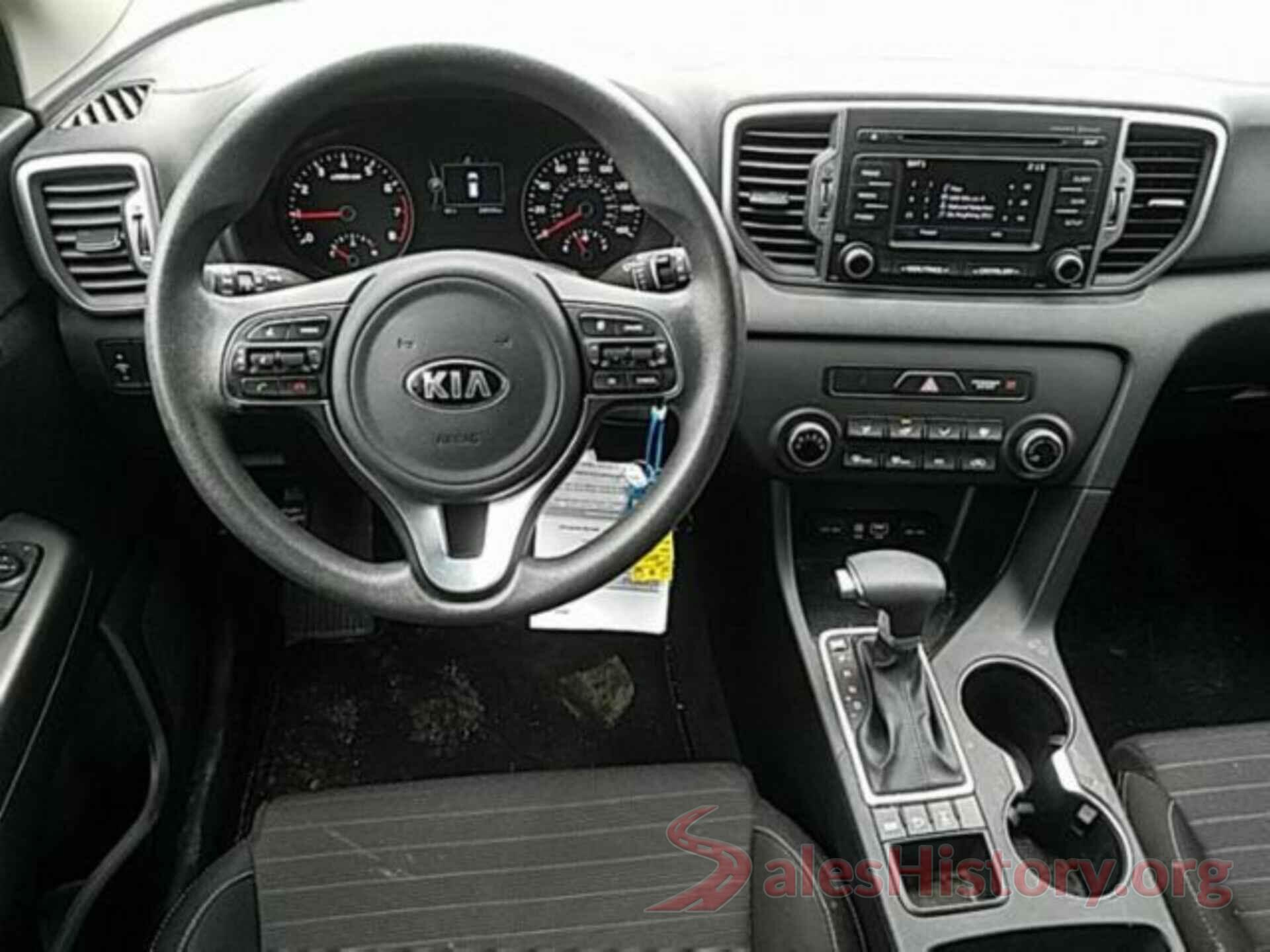 KNDPMCAC7J7416066 2018 KIA SPORTAGE