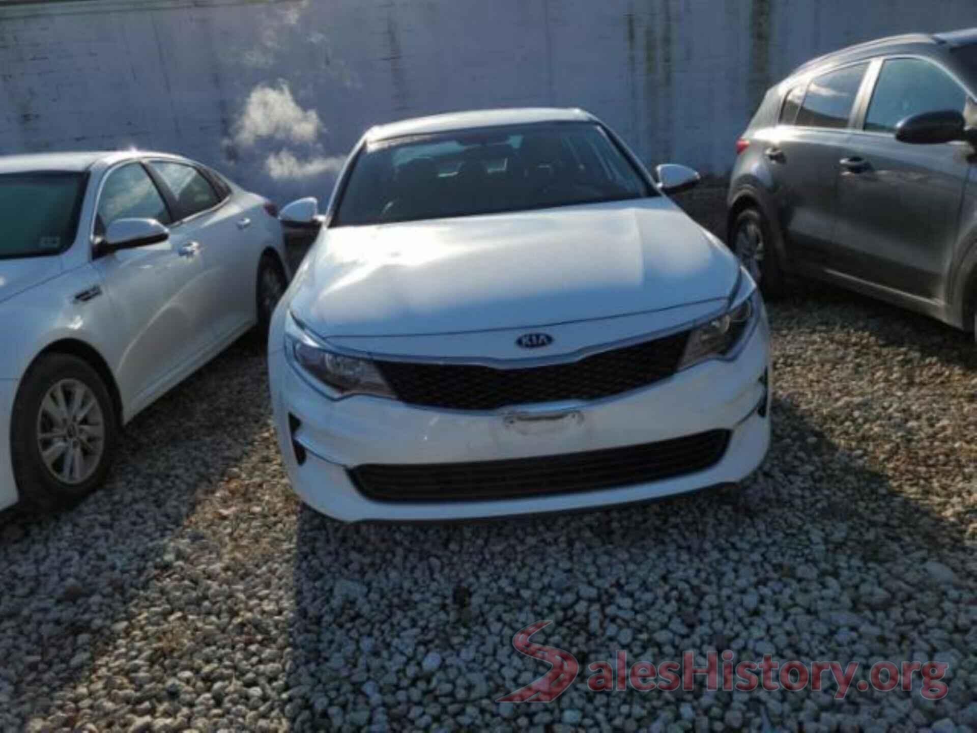 5XXGT4L35JG260123 2018 KIA OPTIMA