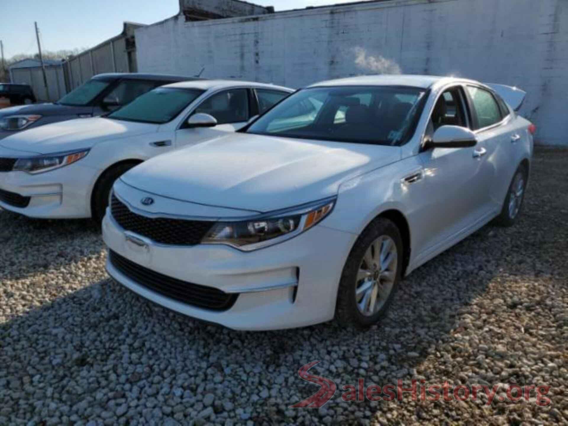 5XXGT4L35JG260123 2018 KIA OPTIMA