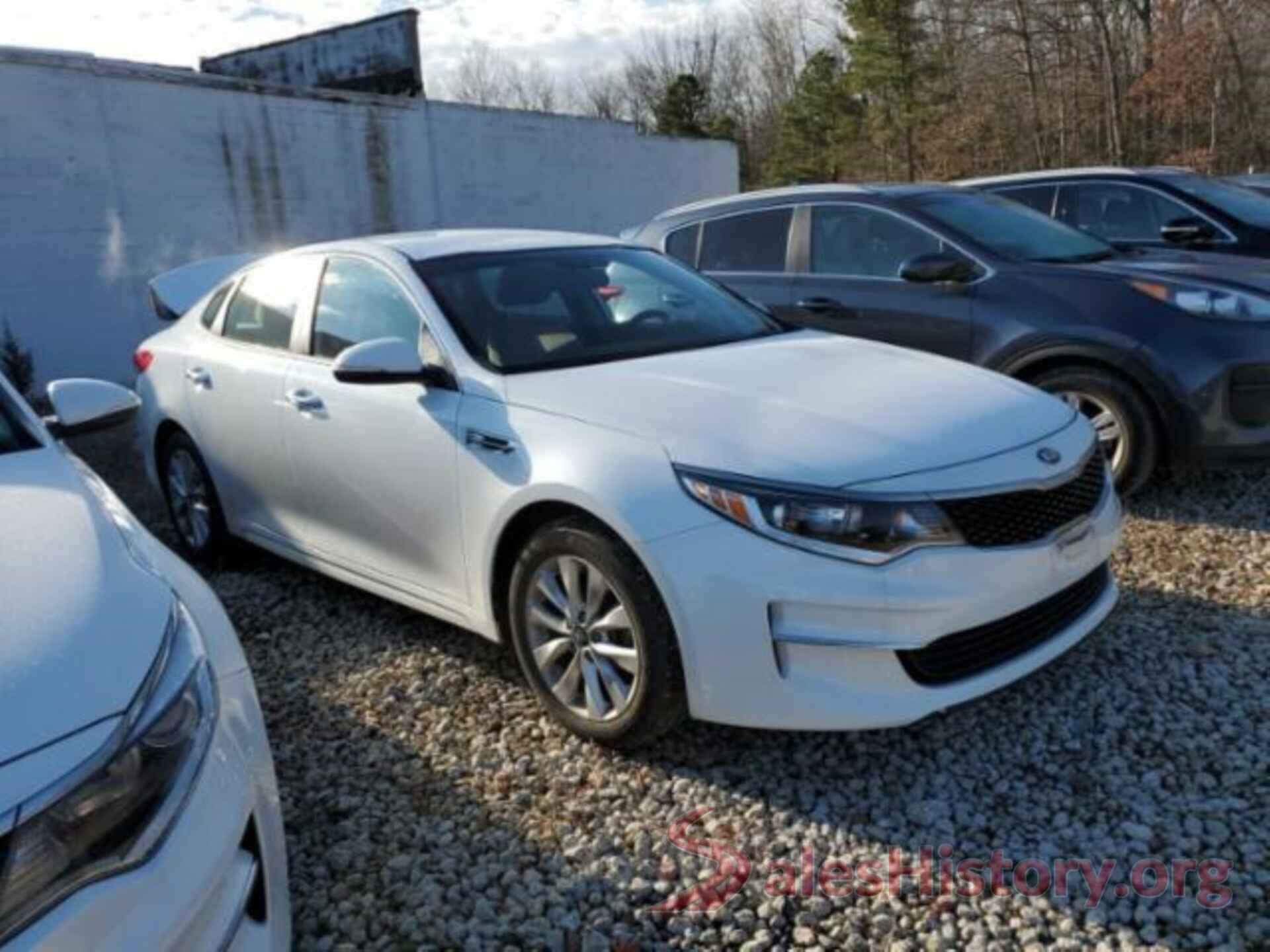 5XXGT4L35JG260123 2018 KIA OPTIMA