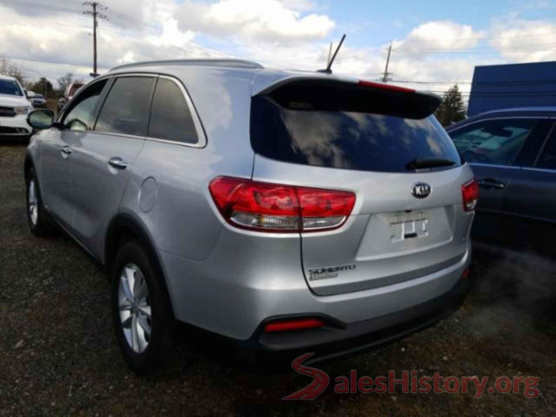 5XYPGDA53HG234571 2017 KIA SORENTO