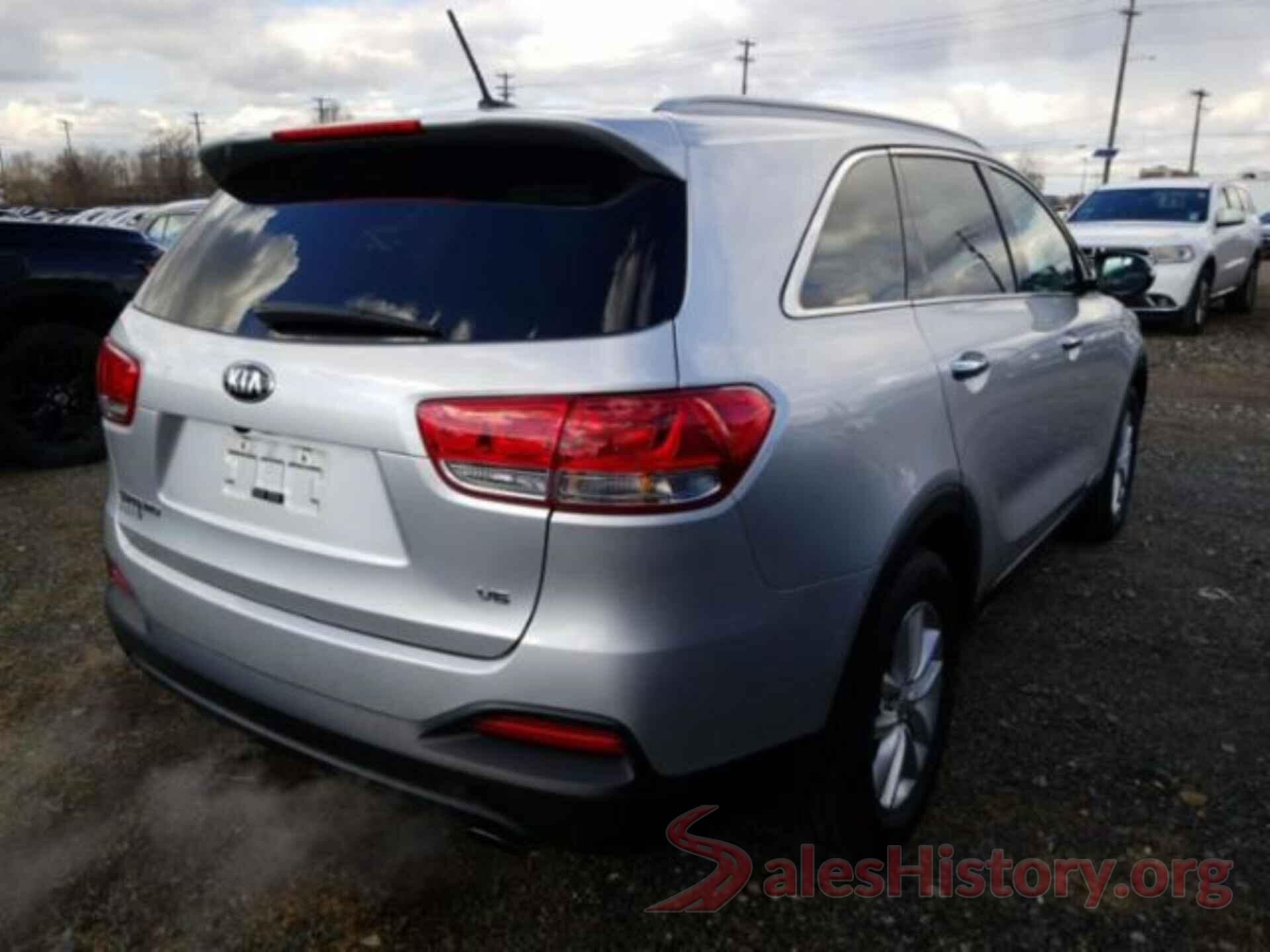 5XYPGDA53HG234571 2017 KIA SORENTO