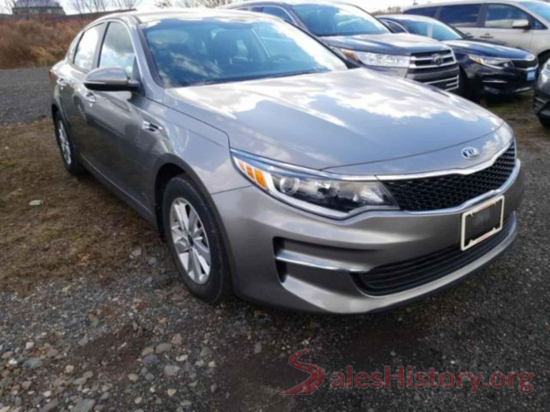 5XXGT4L33JG205296 2018 KIA OPTIMA