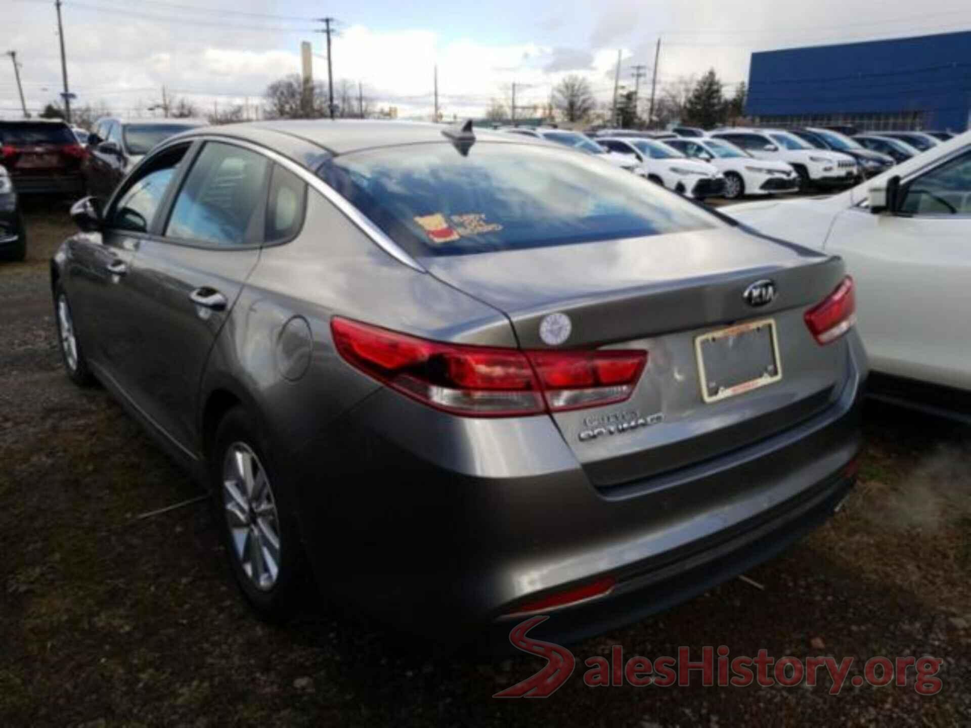 5XXGT4L33JG205296 2018 KIA OPTIMA