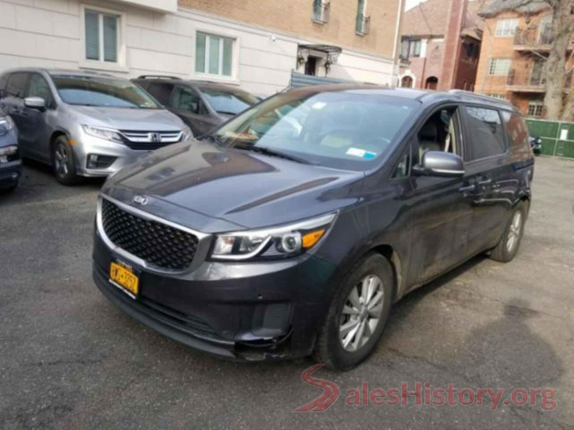 KNDMB5C11H6322720 2017 KIA SEDONA