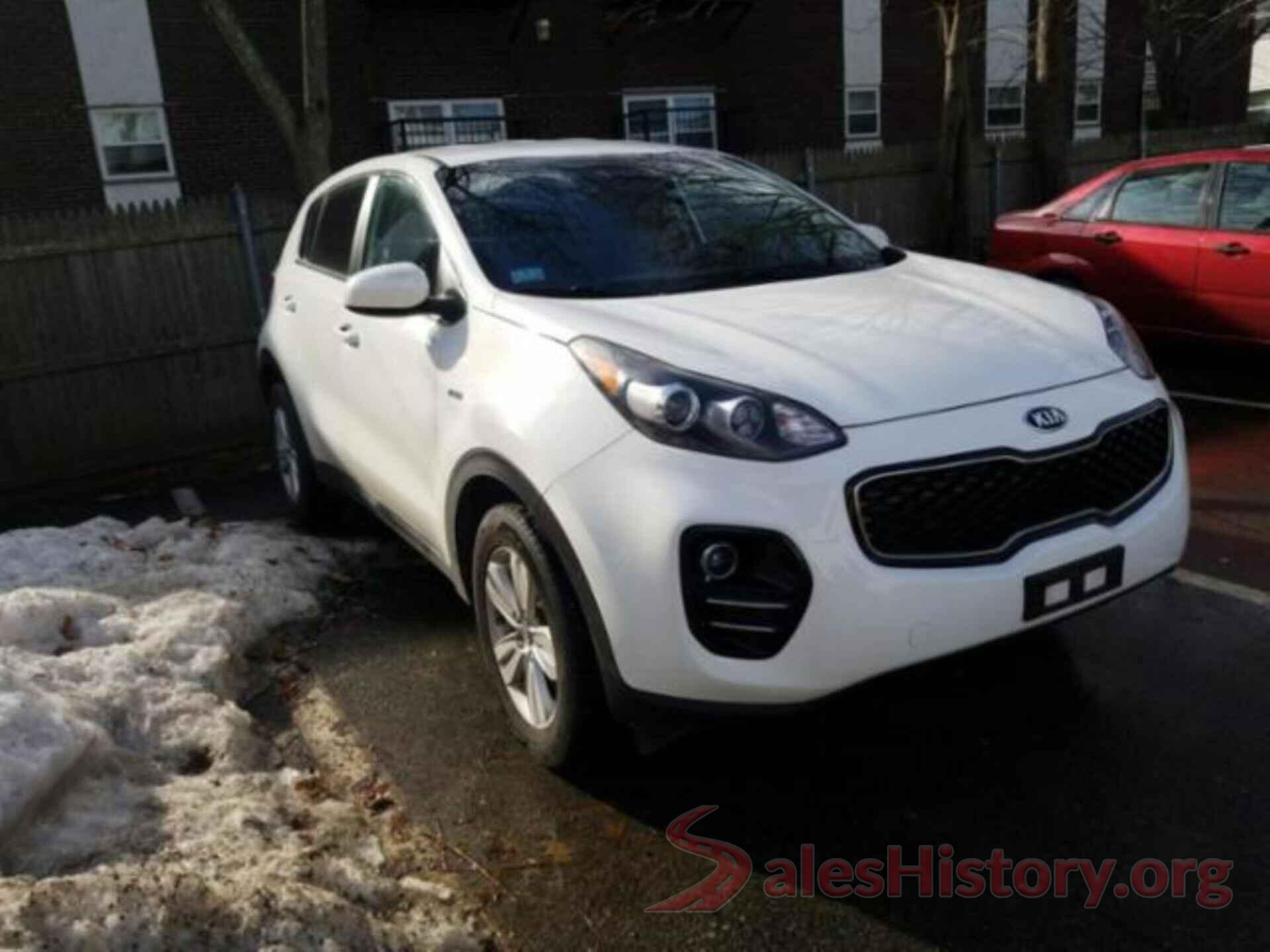 KNDPMCAC9J7373737 2018 KIA SPORTAGE