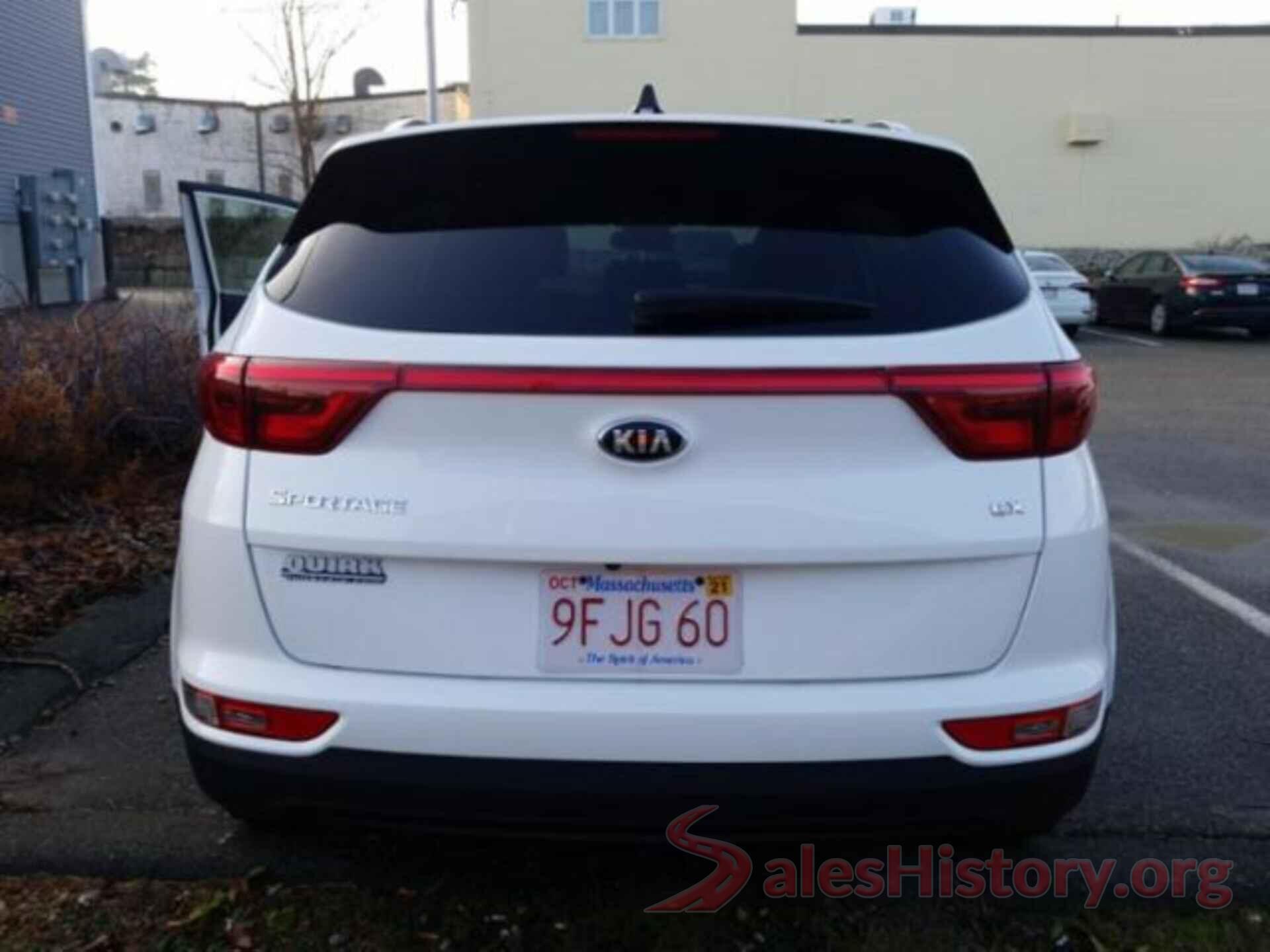 KNDPNCAC5J7397062 2018 KIA SPORTAGE