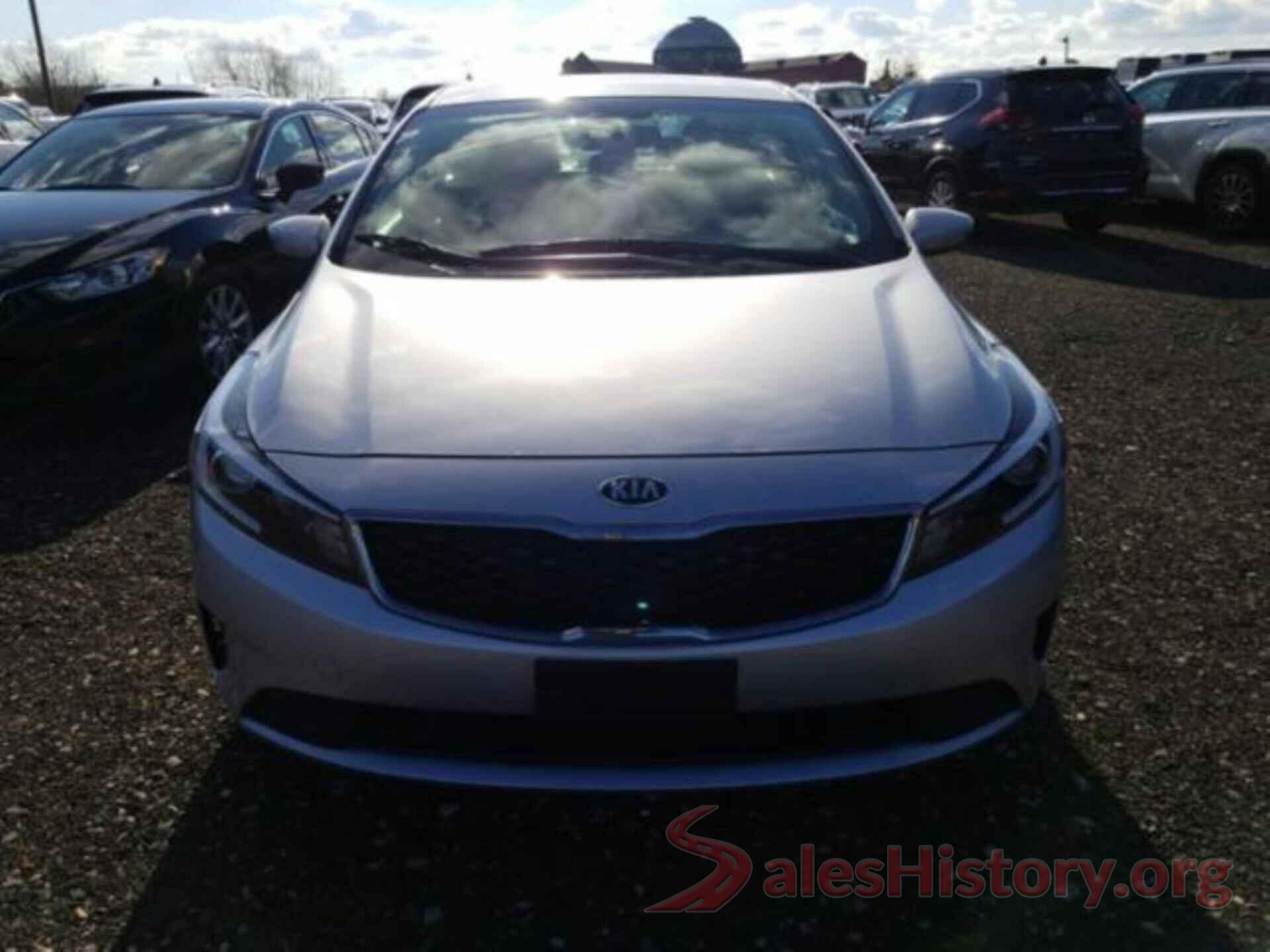 3KPFL4A77JE193843 2018 KIA FORTE