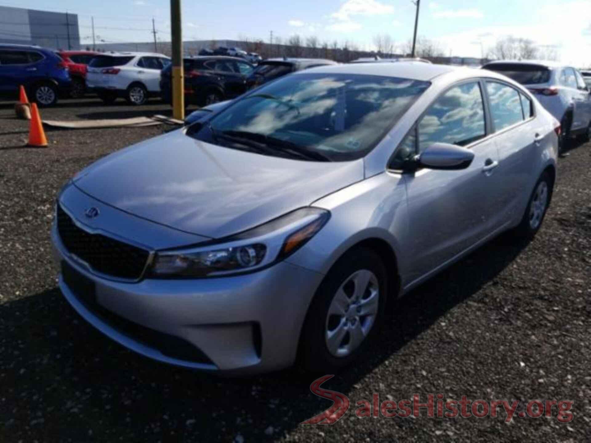 3KPFL4A77JE193843 2018 KIA FORTE