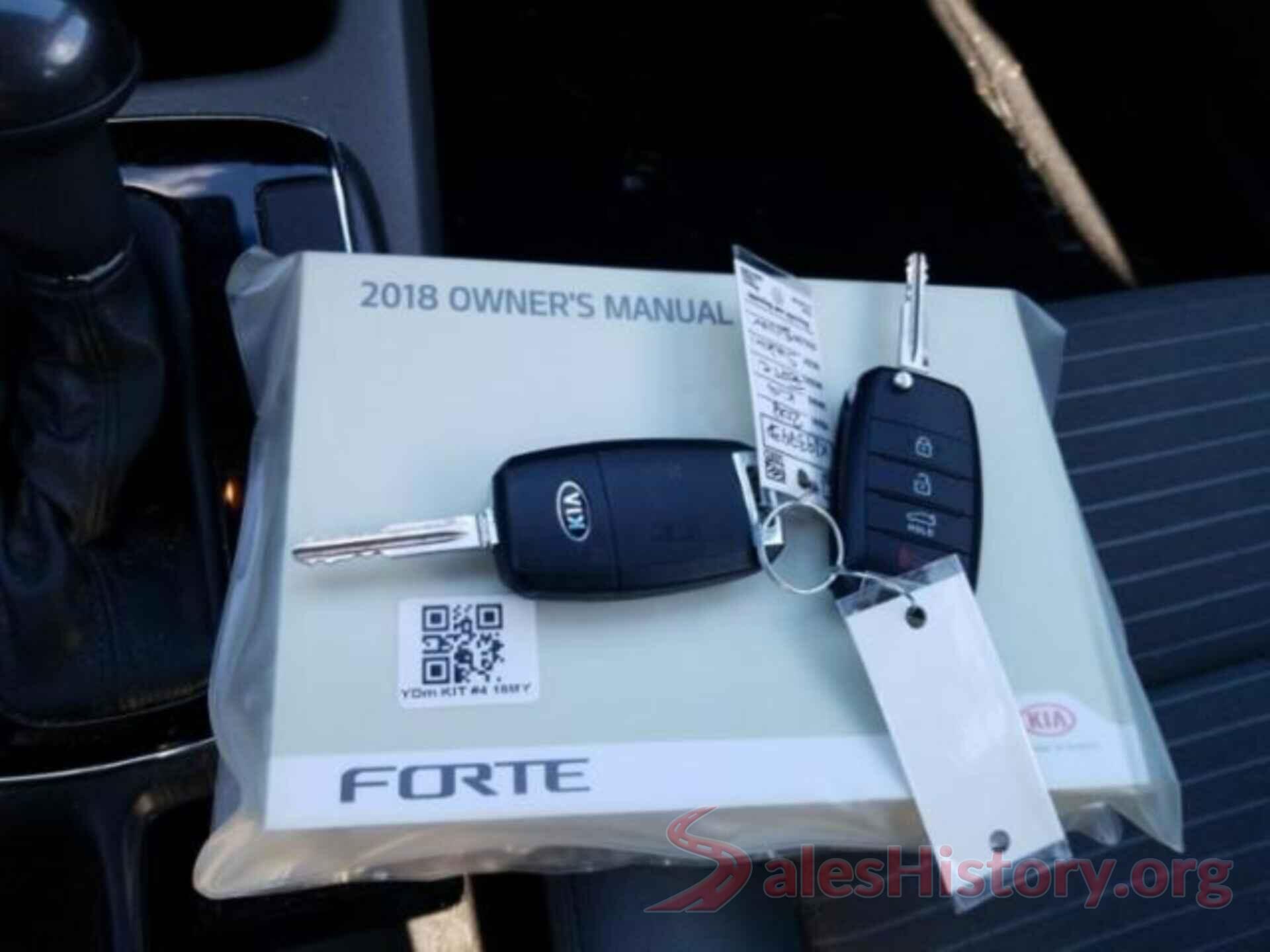 3KPFL4A77JE193843 2018 KIA FORTE