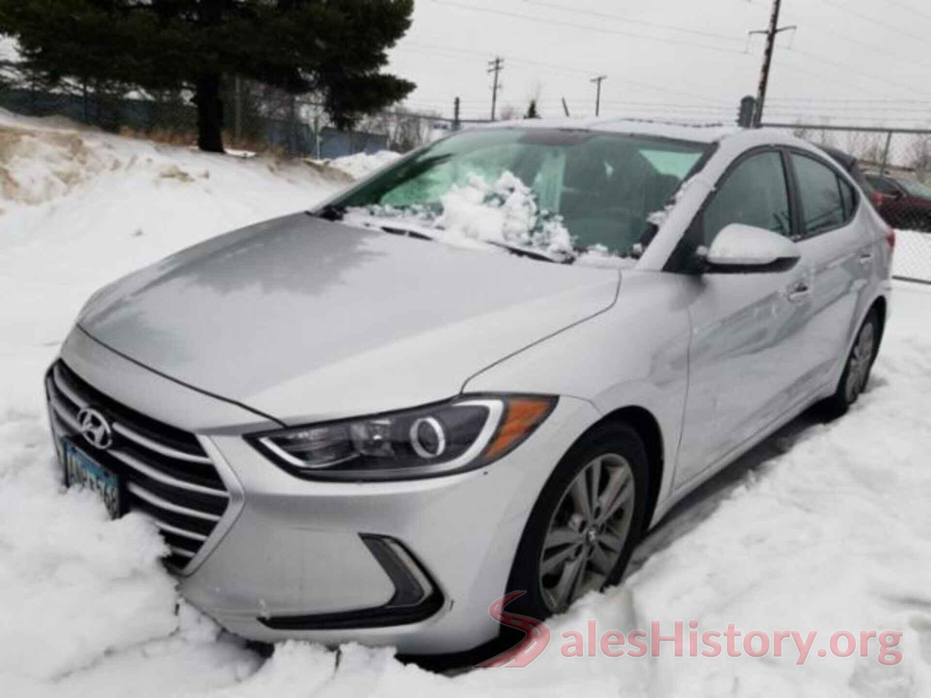 5NPD84LF4JH219002 2018 HYUNDAI ELANTRA