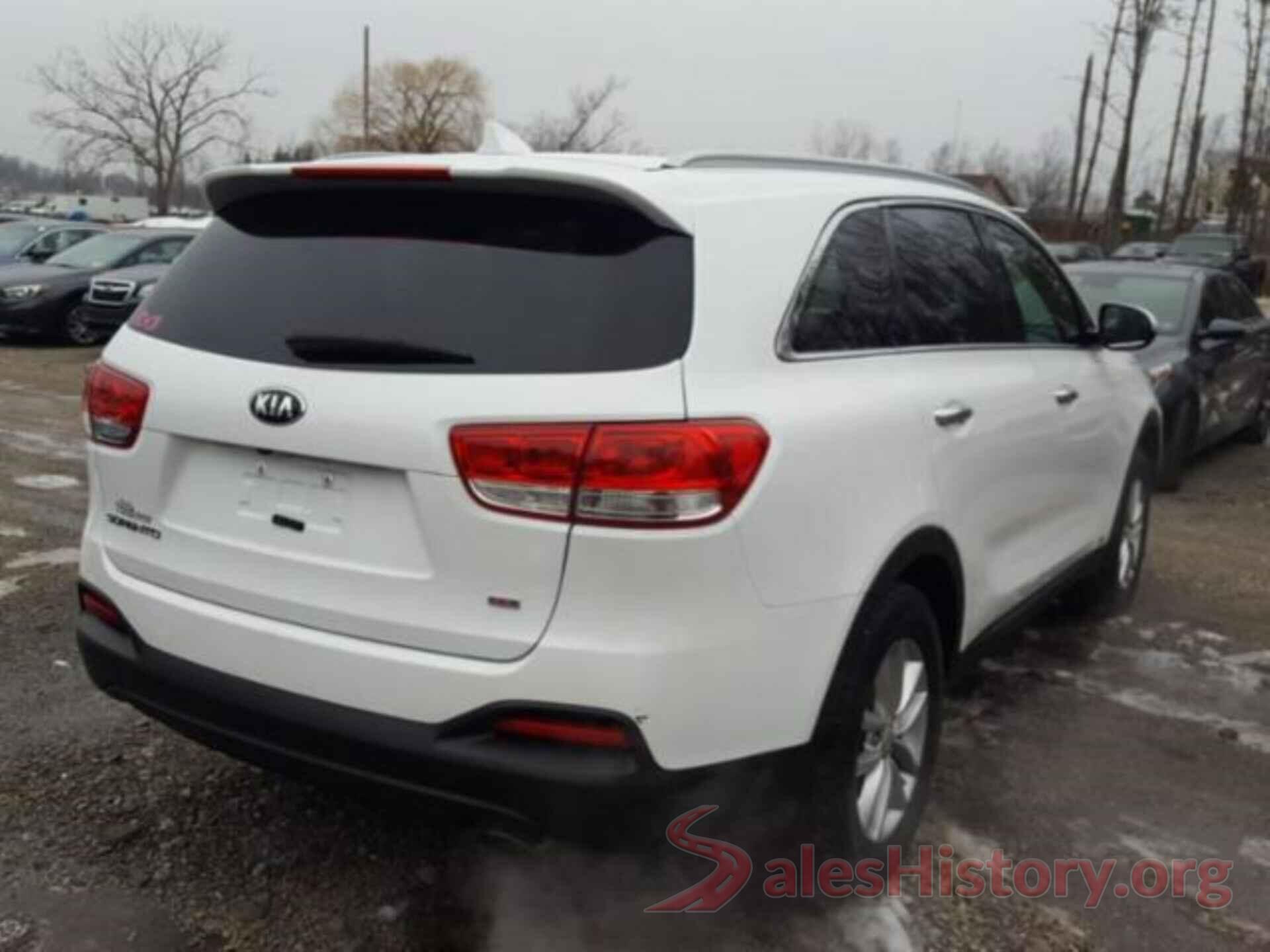 5XYPGDA34JG388923 2018 KIA SORENTO