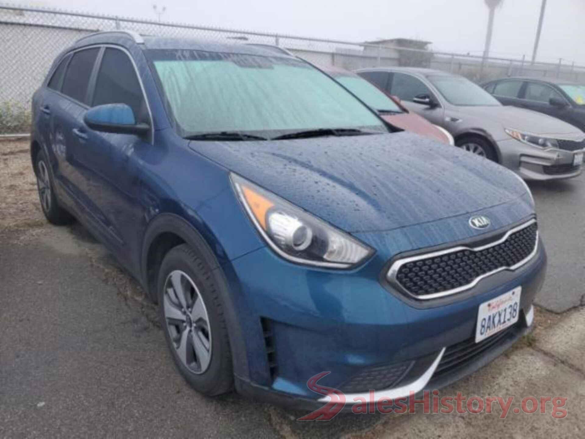 KNDCB3LC2H5101506 2017 KIA NIRO