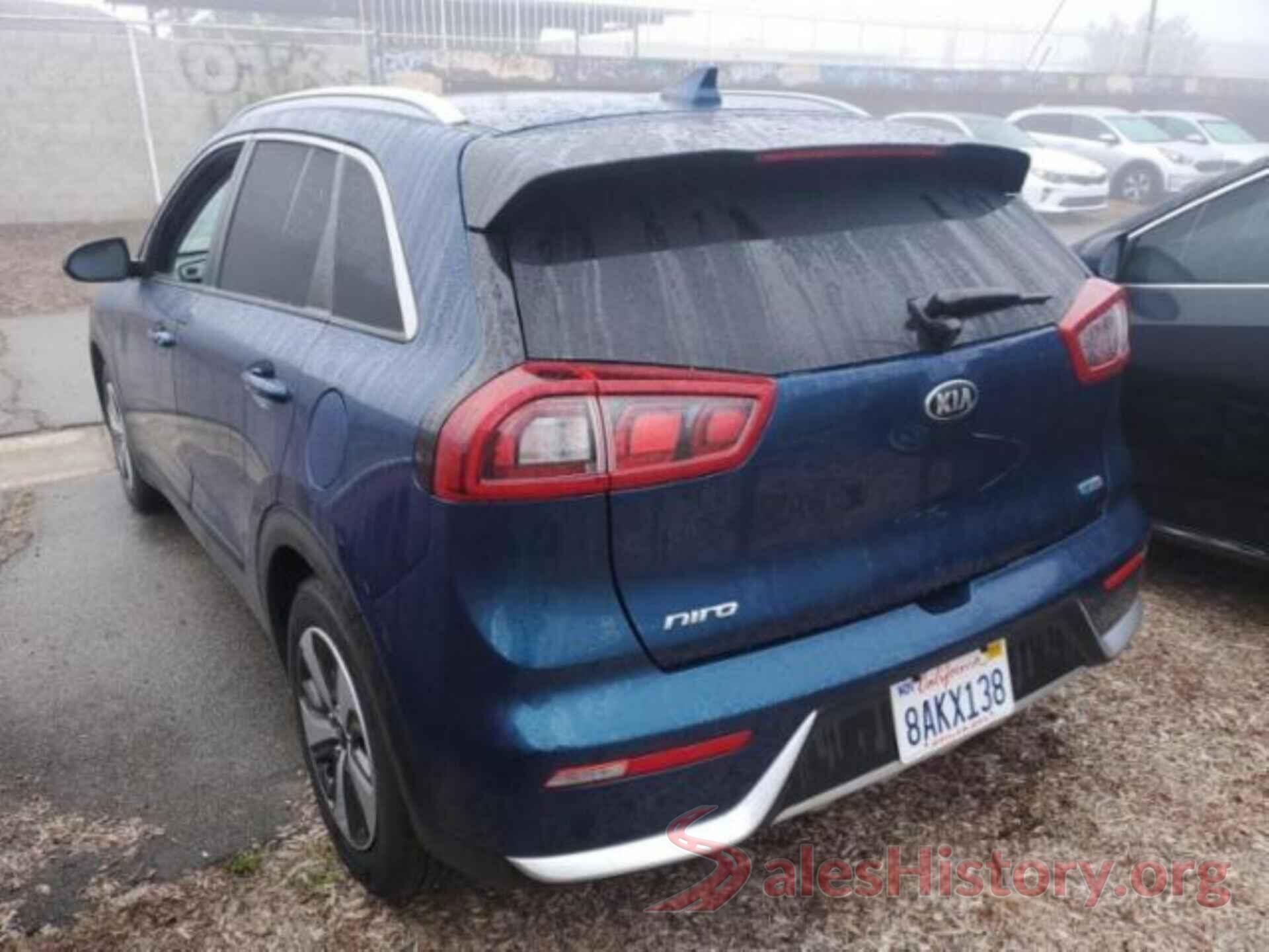 KNDCB3LC2H5101506 2017 KIA NIRO