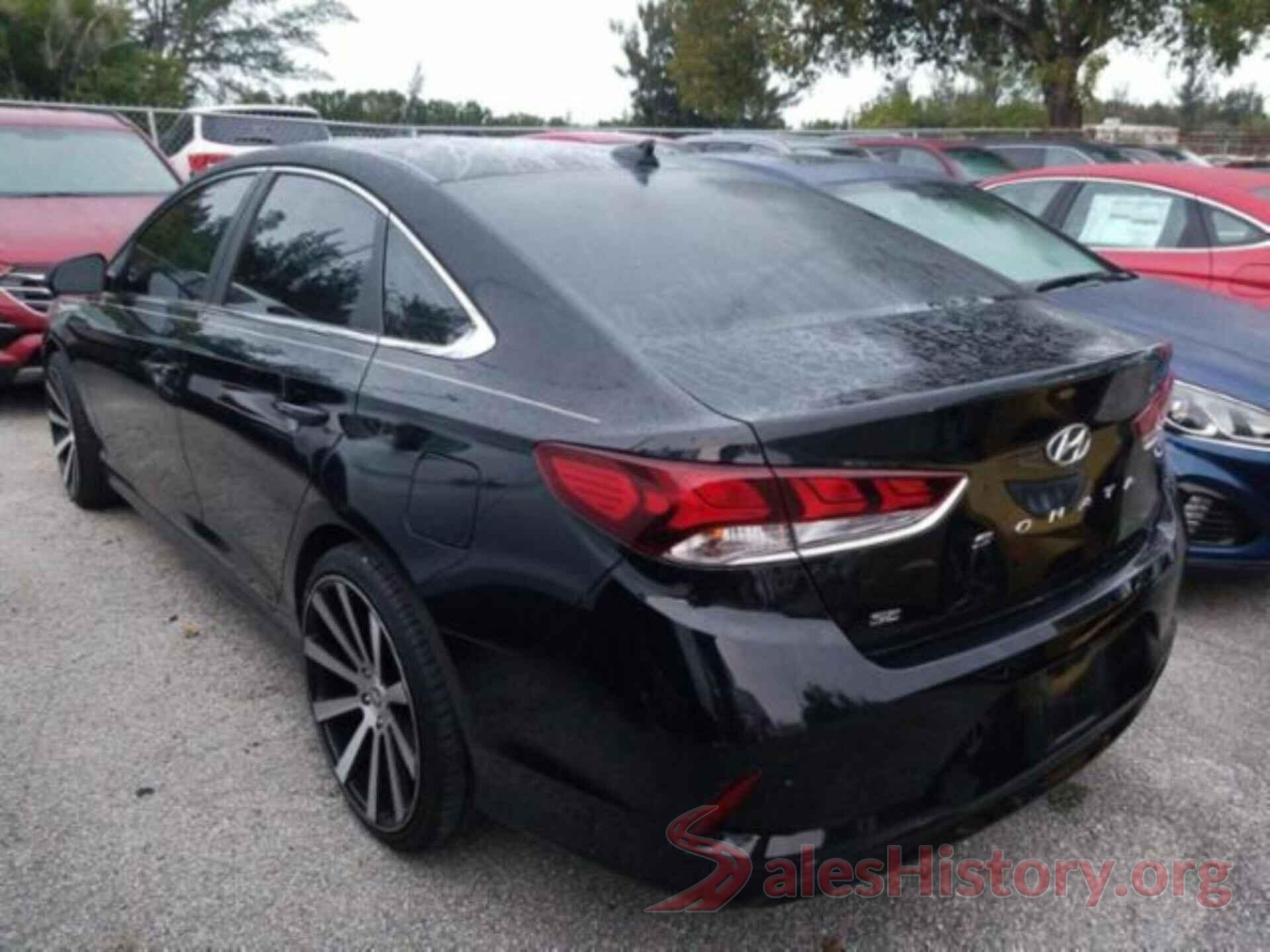 5NPE24AF2JH601327 2018 HYUNDAI SONATA