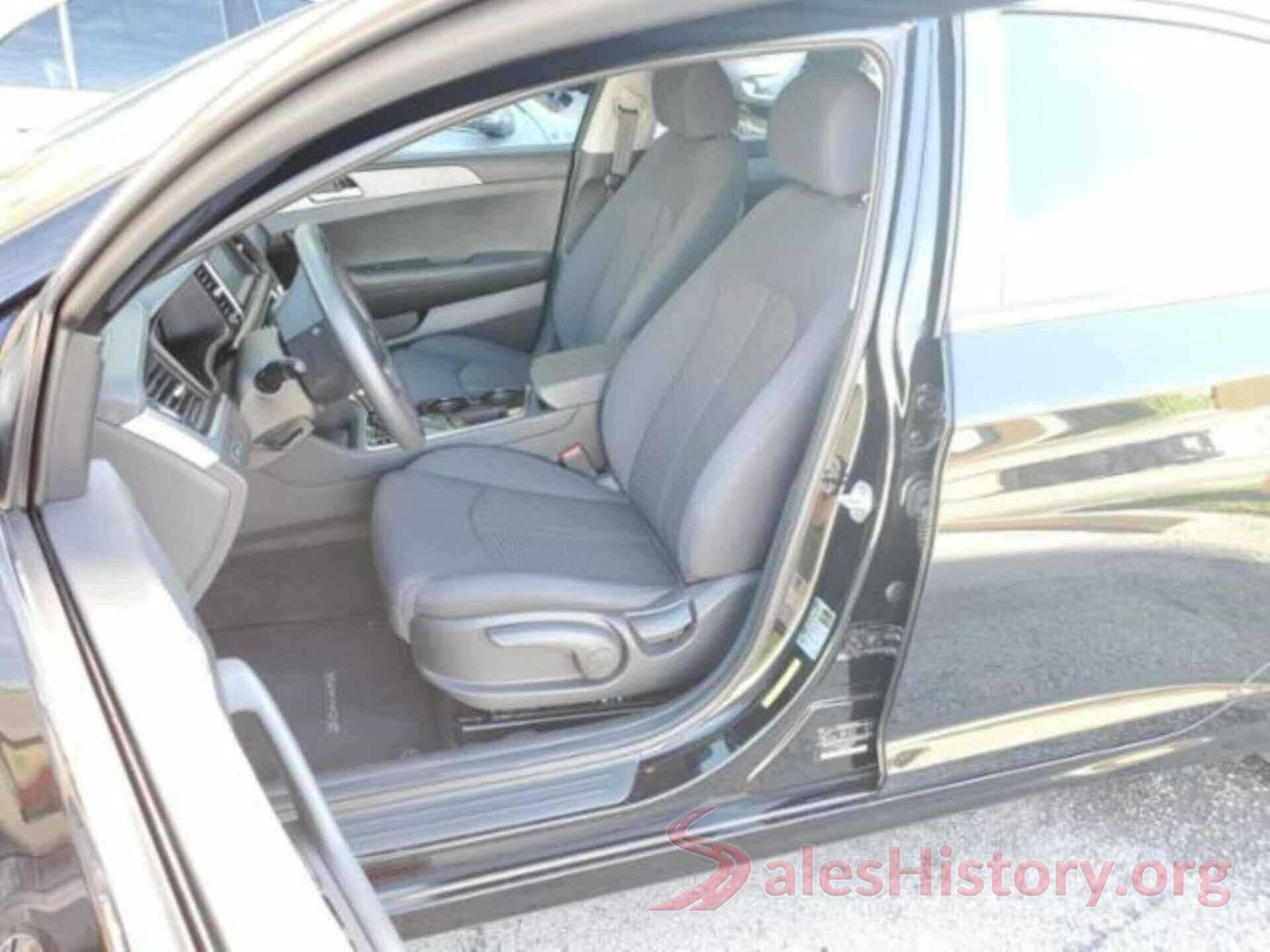 5NPE24AF4JH614208 2018 HYUNDAI SONATA