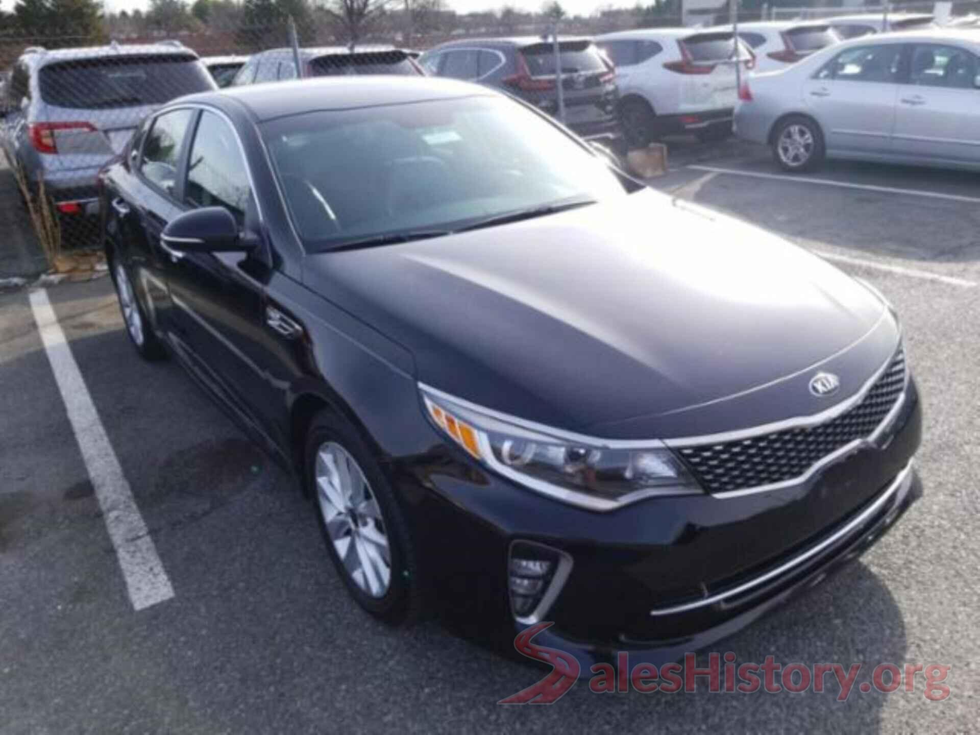 5XXGT4L38JG237886 2018 KIA OPTIMA