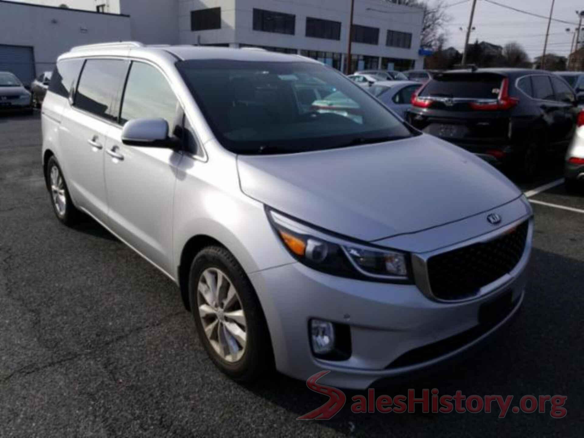 KNDMC5C19J6355709 2018 KIA SEDONA