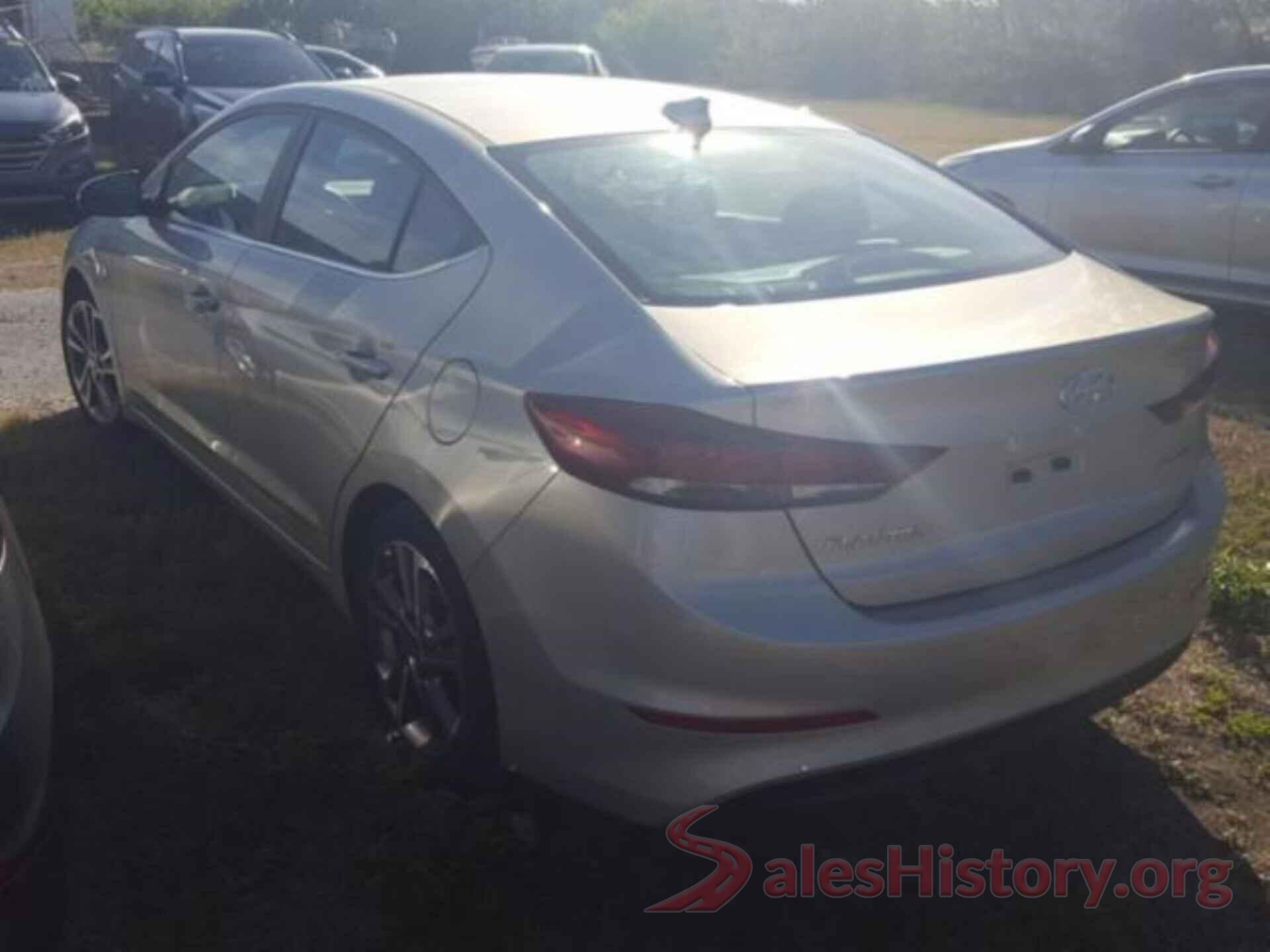 5NPD84LF1JH253088 2018 HYUNDAI ELANTRA