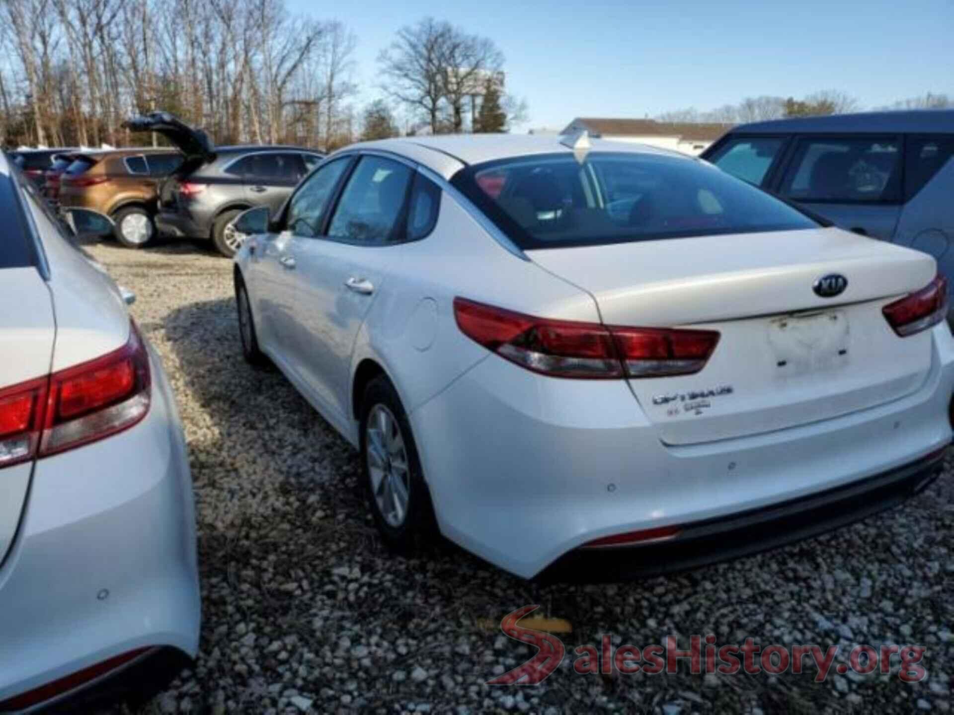 KNAGT4L35J5213188 2018 KIA OPTIMA