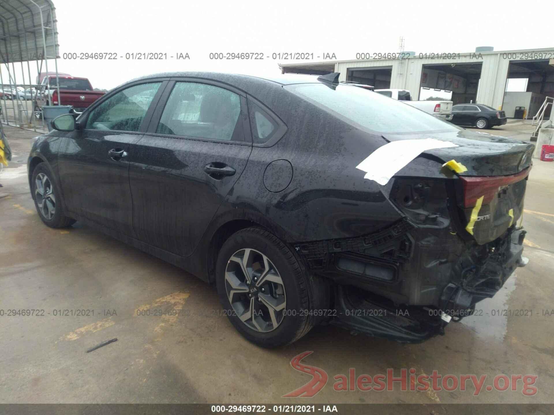 3KPF24ADXME267575 2021 KIA FORTE