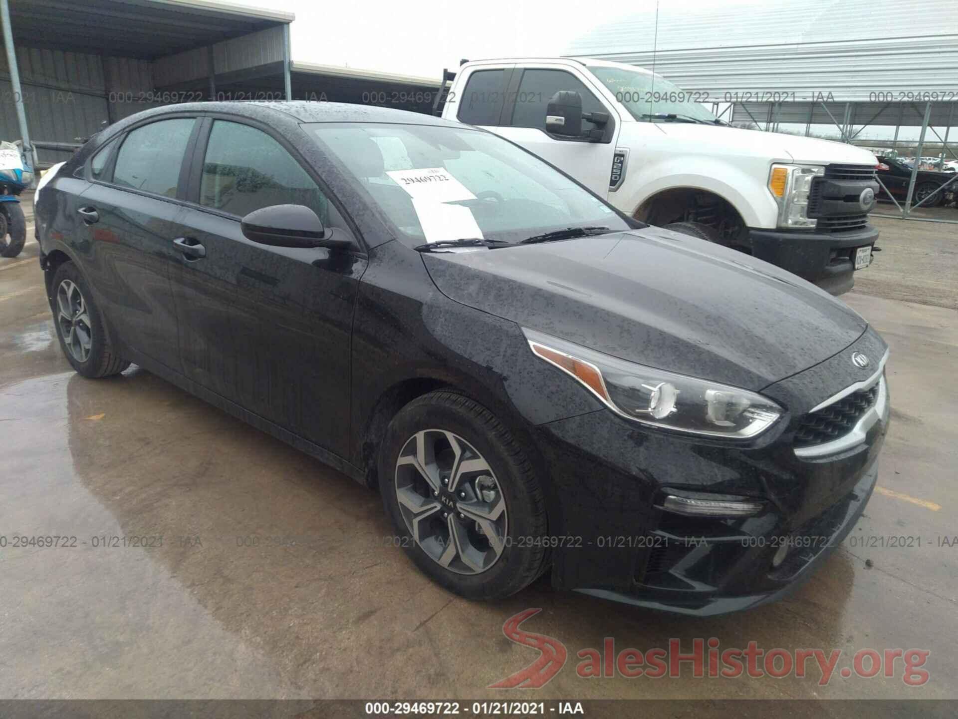 3KPF24ADXME267575 2021 KIA FORTE