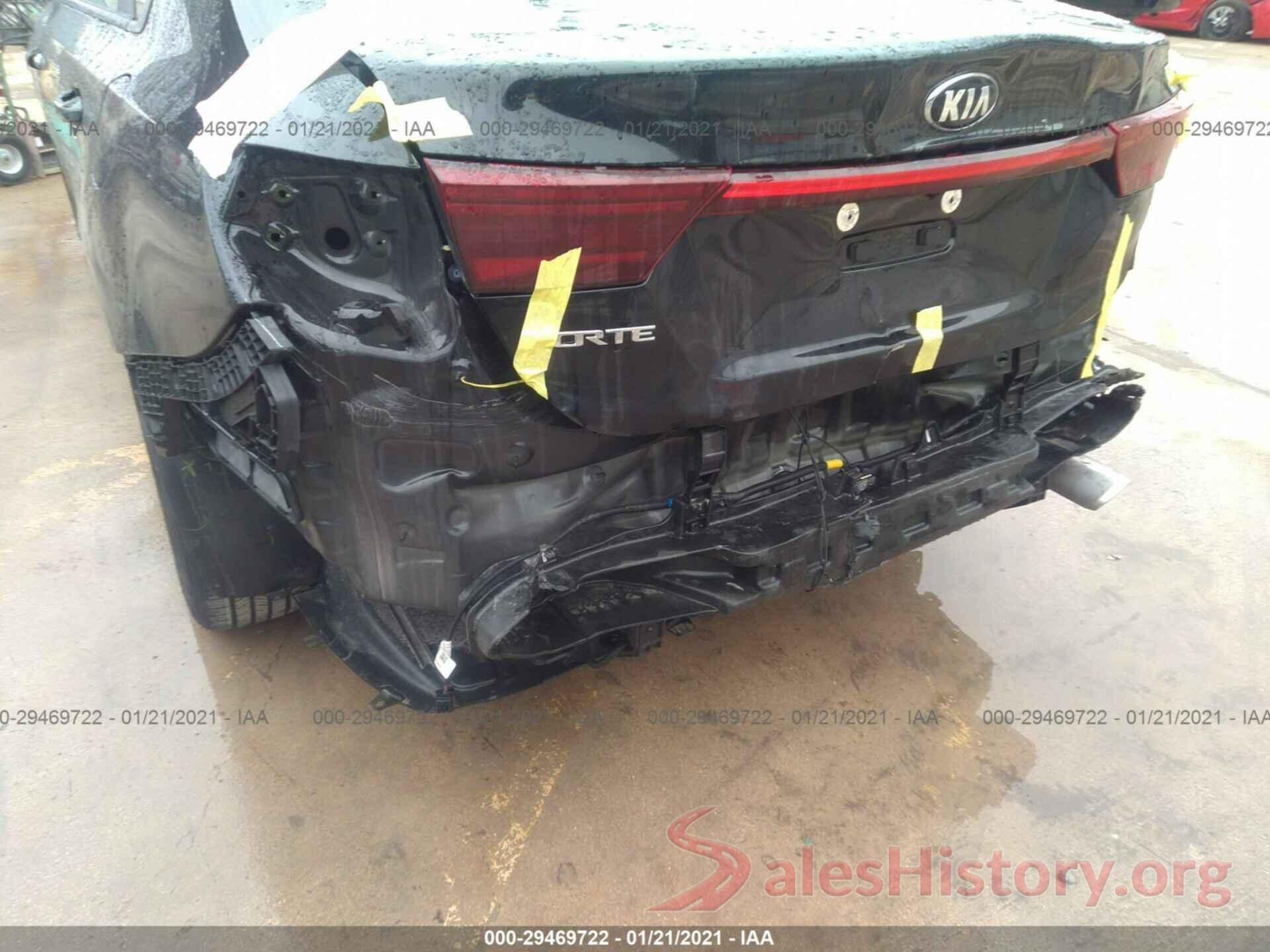 3KPF24ADXME267575 2021 KIA FORTE