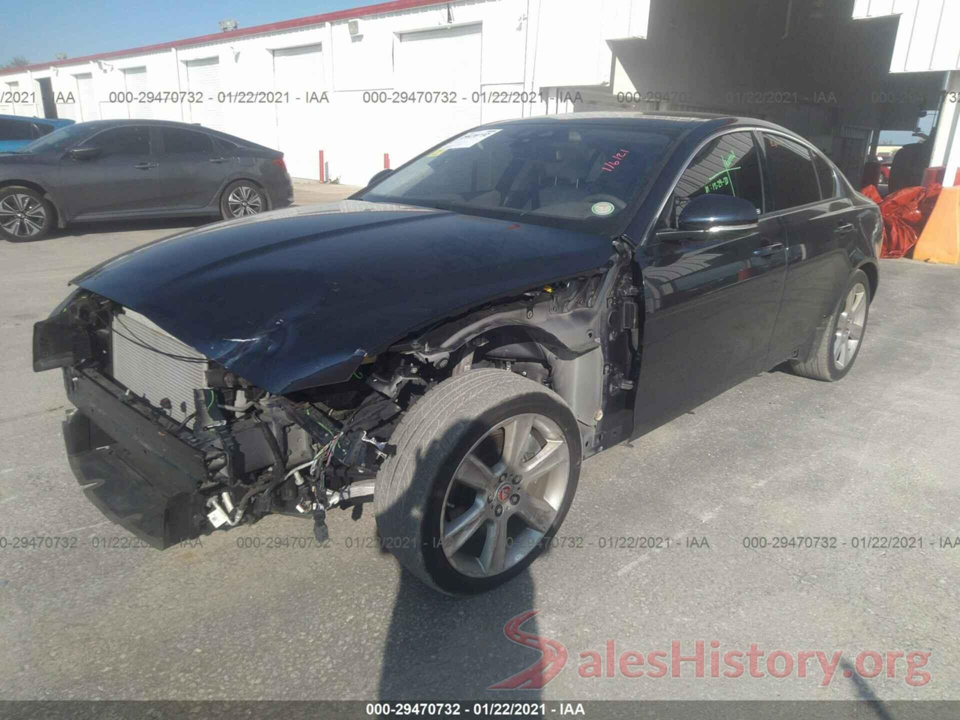 SAJAJ4BN6HA953627 2017 JAGUAR XE