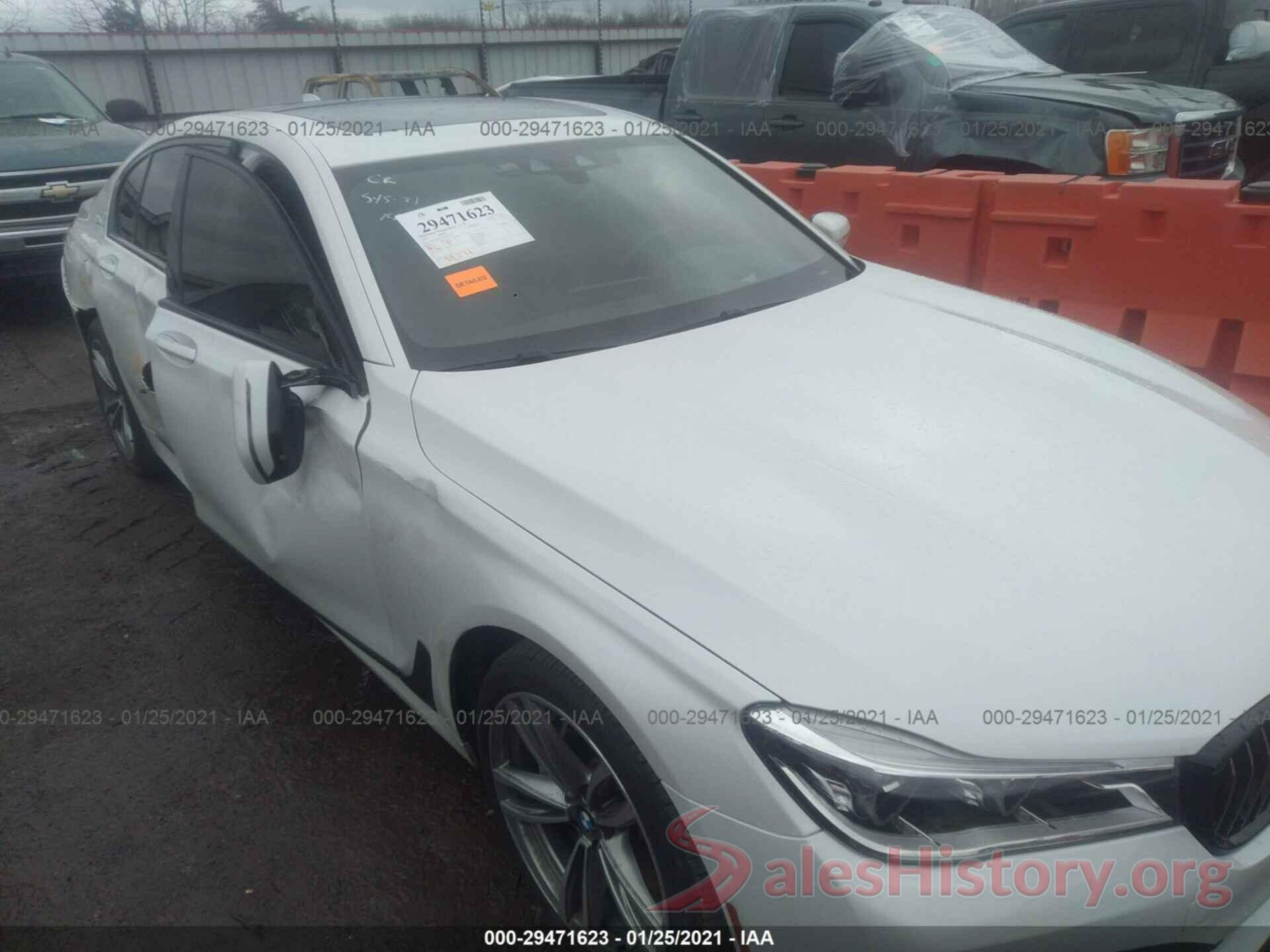 WBA7F0C37HGM21913 2017 BMW 7 SERIES