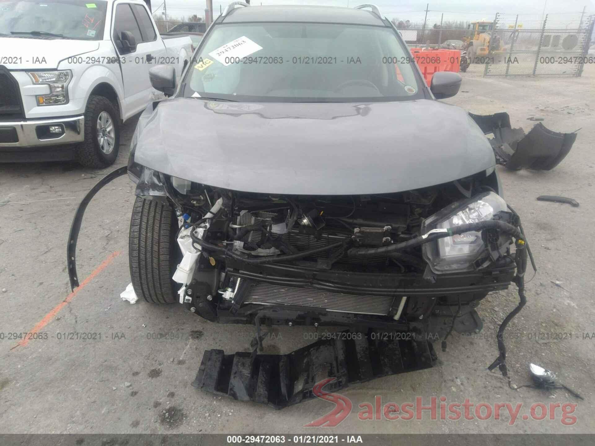 5N1ET2MT4JC824690 2018 NISSAN ROGUE