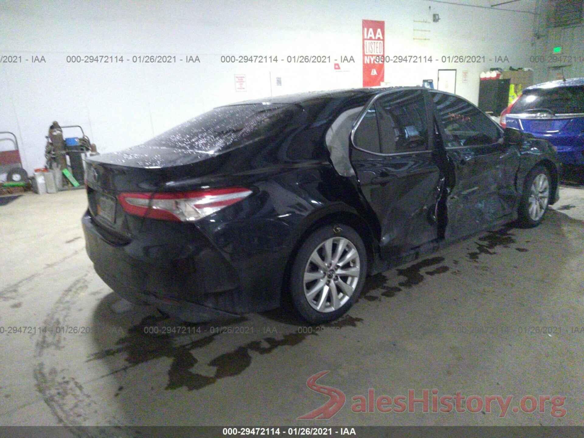 4T1B11HK8JU002456 2018 TOYOTA CAMRY