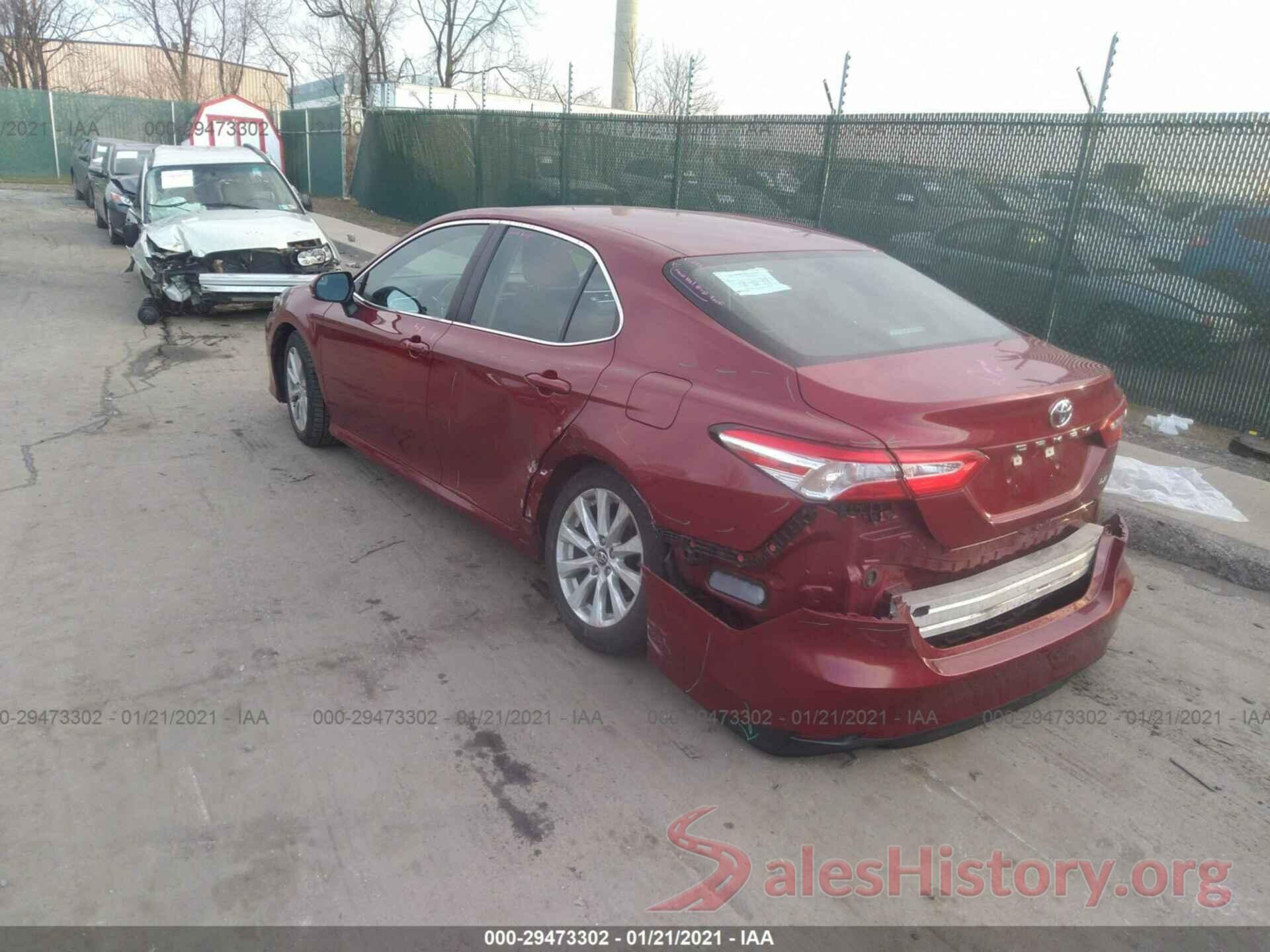 4T1B11HK2JU591701 2018 TOYOTA CAMRY