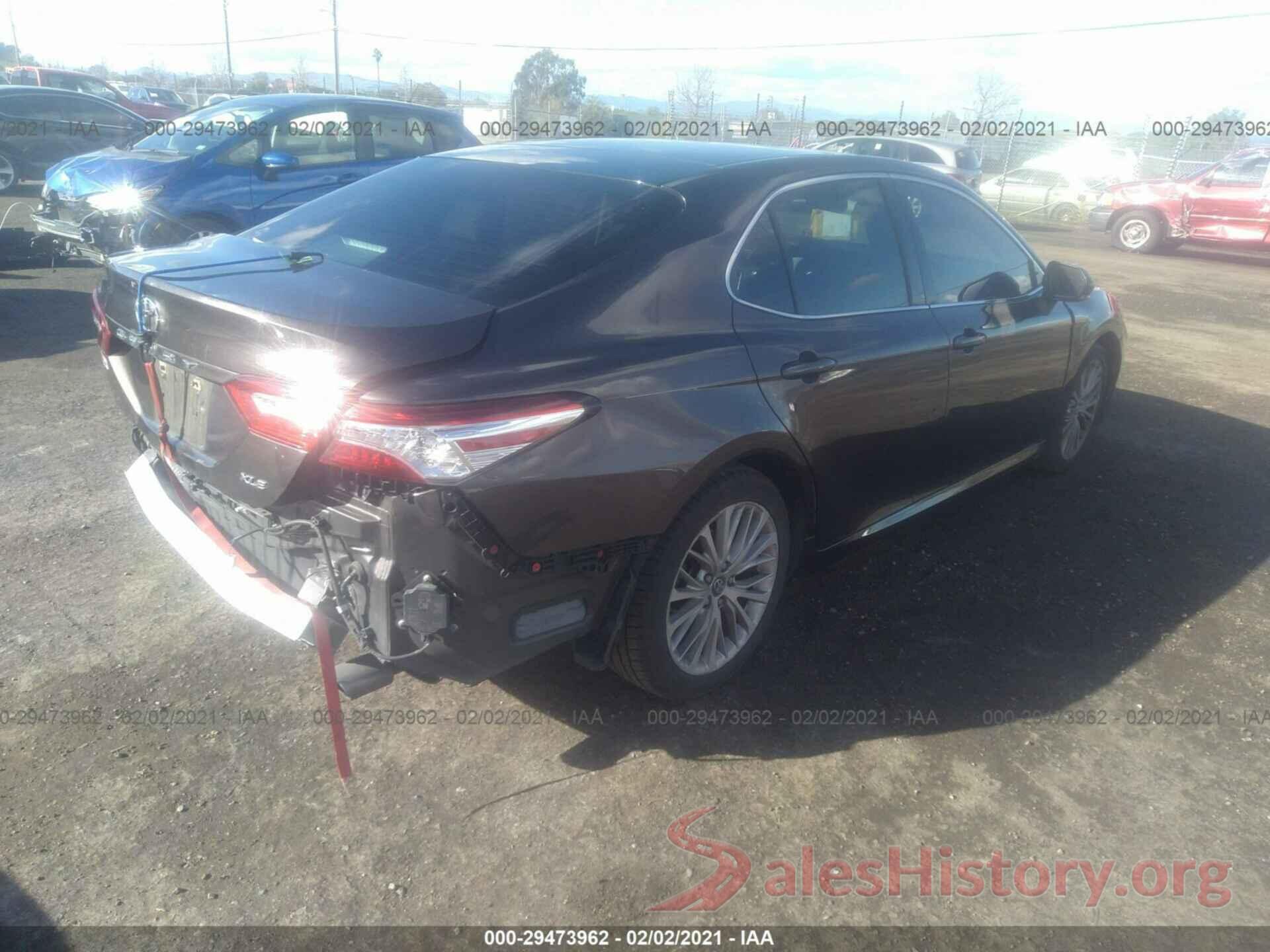 4T1B11HK5JU009851 2018 TOYOTA CAMRY