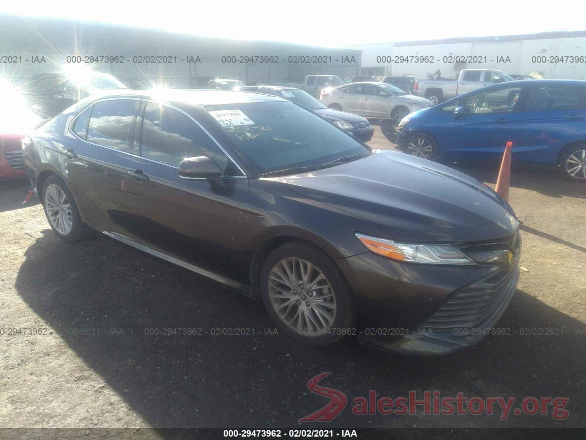 4T1B11HK5JU009851 2018 TOYOTA CAMRY