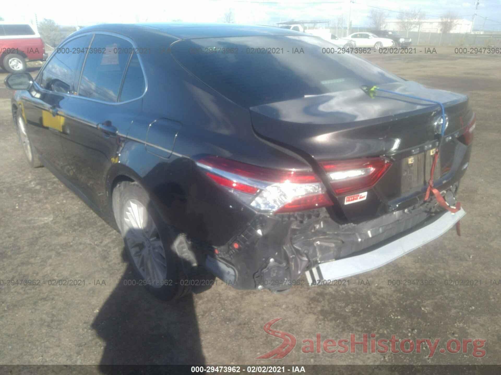 4T1B11HK5JU009851 2018 TOYOTA CAMRY