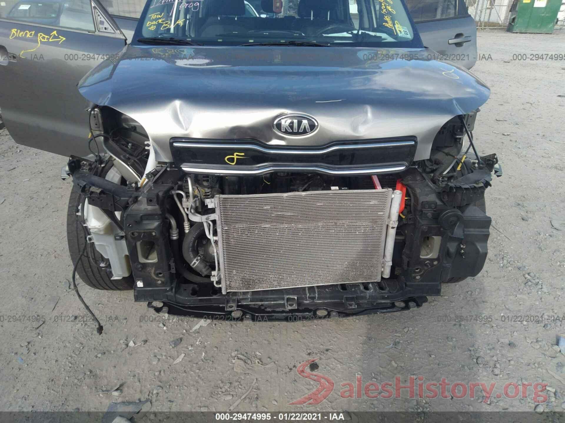 KNDJP3A51J7586177 2018 KIA SOUL